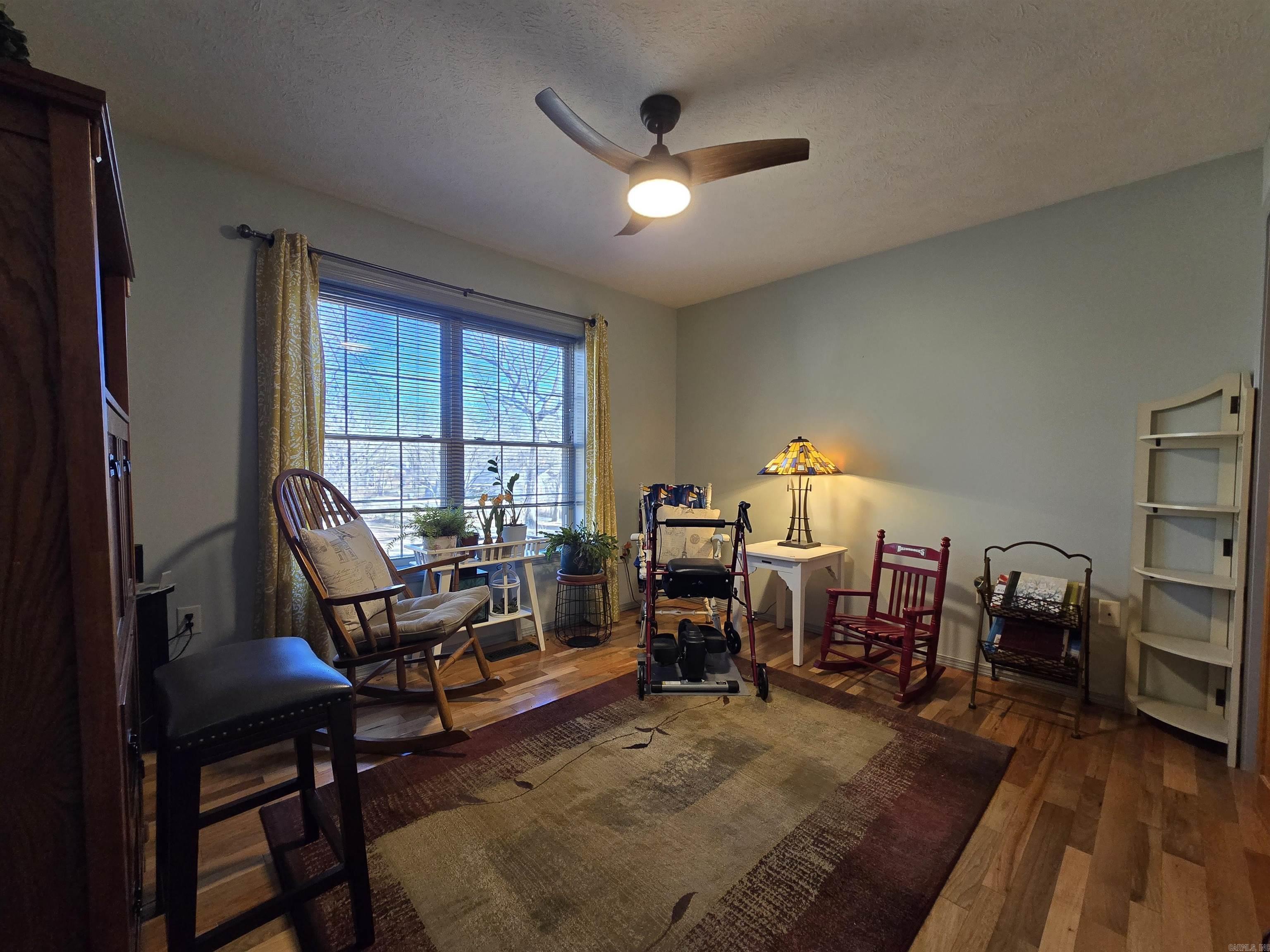 DEER PARK - Residential