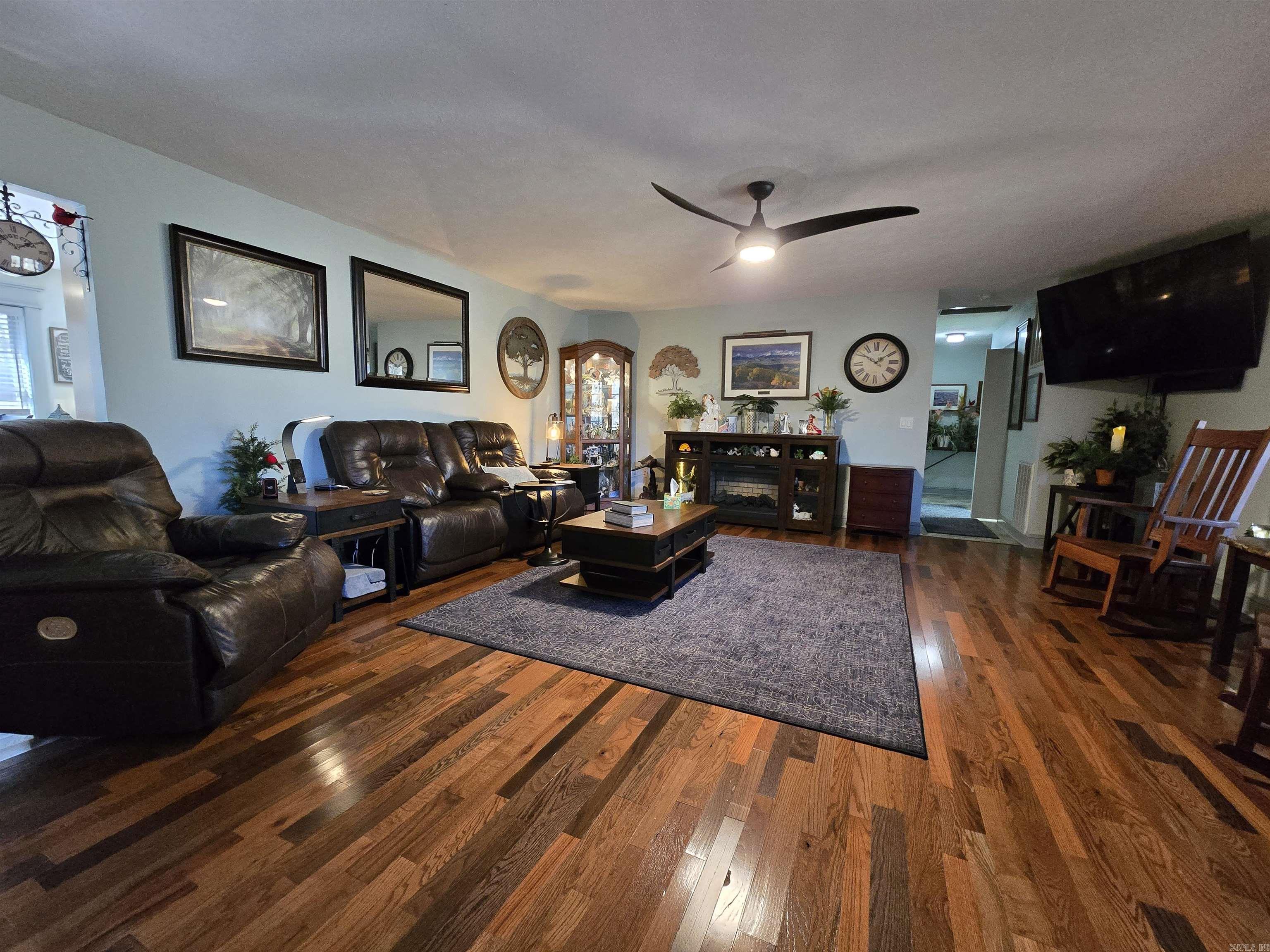 DEER PARK - Residential