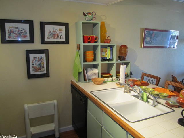 Chelsea Glade Condo - Residential