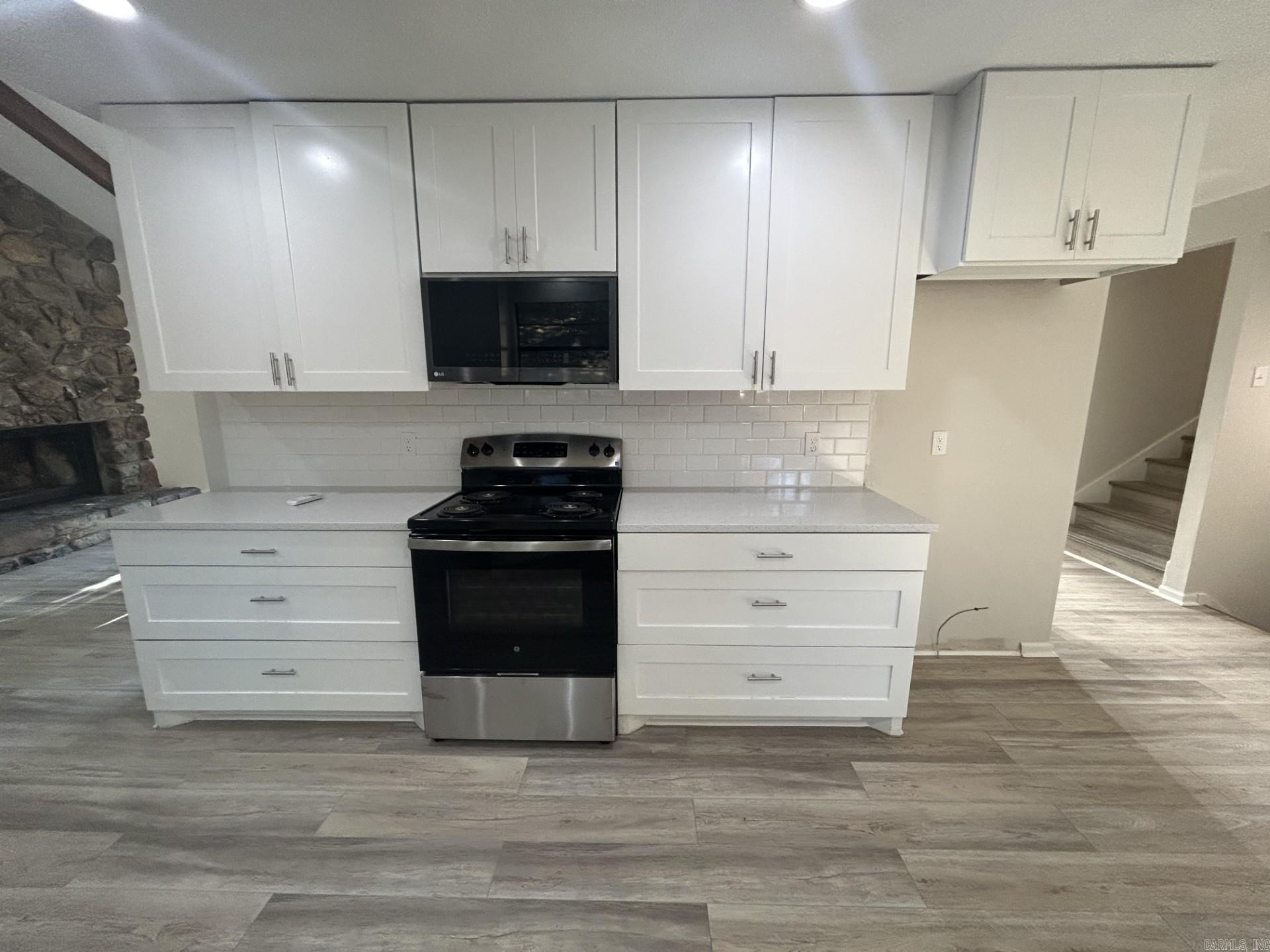 MARLOWE MANOR - Residential