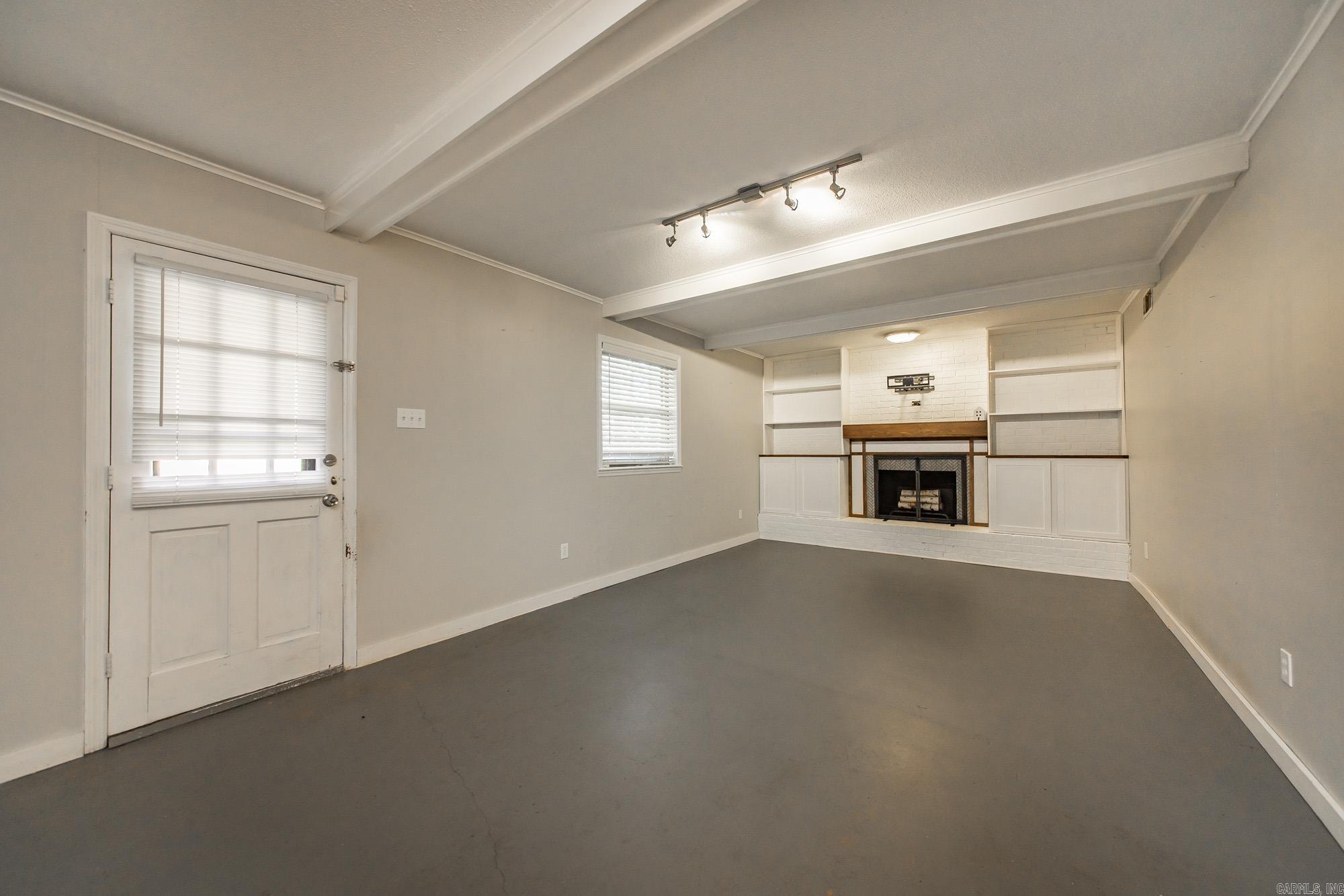 WALNUT VALLEY - Residential