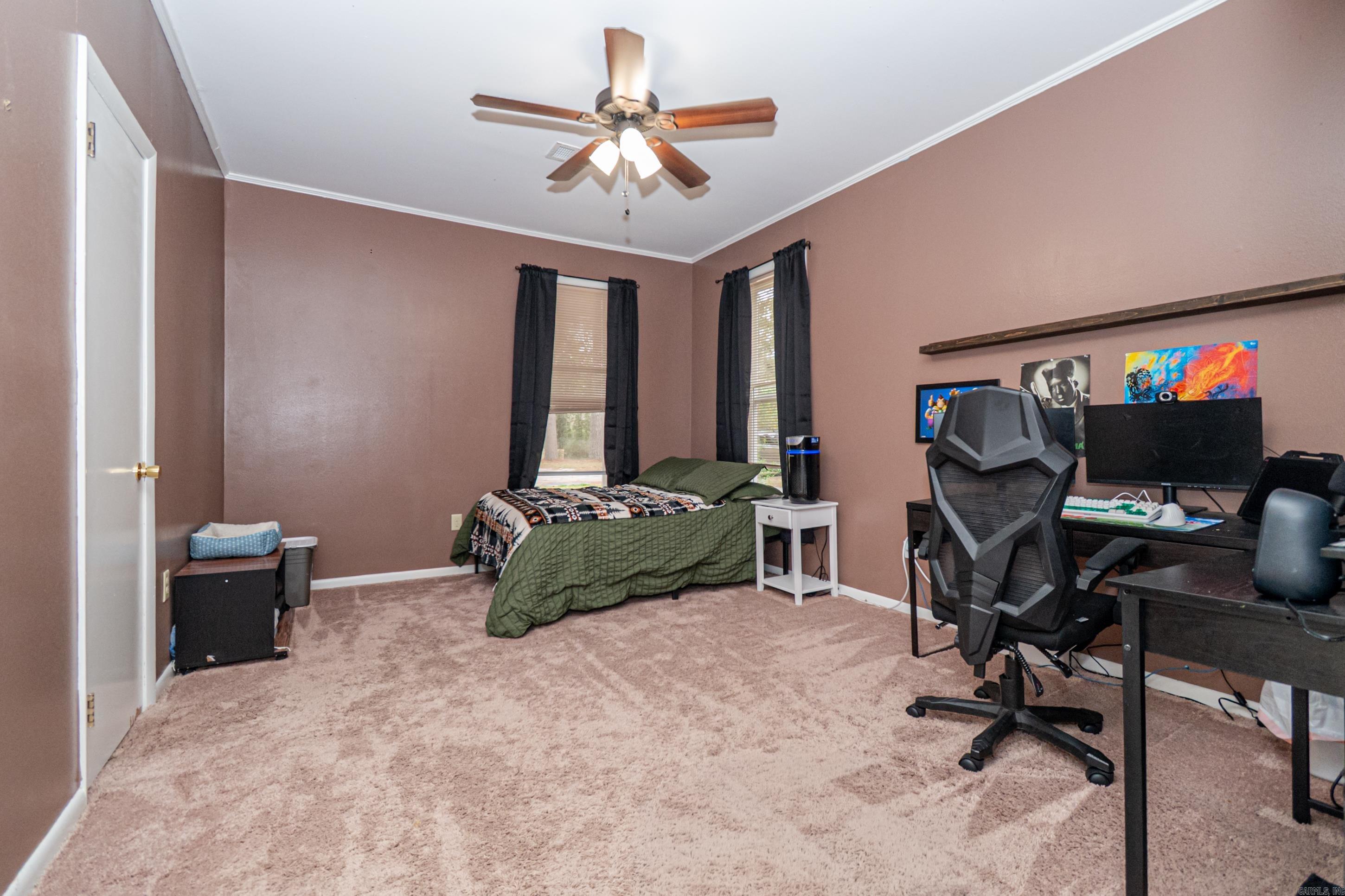 GREEN ACRES - Residential