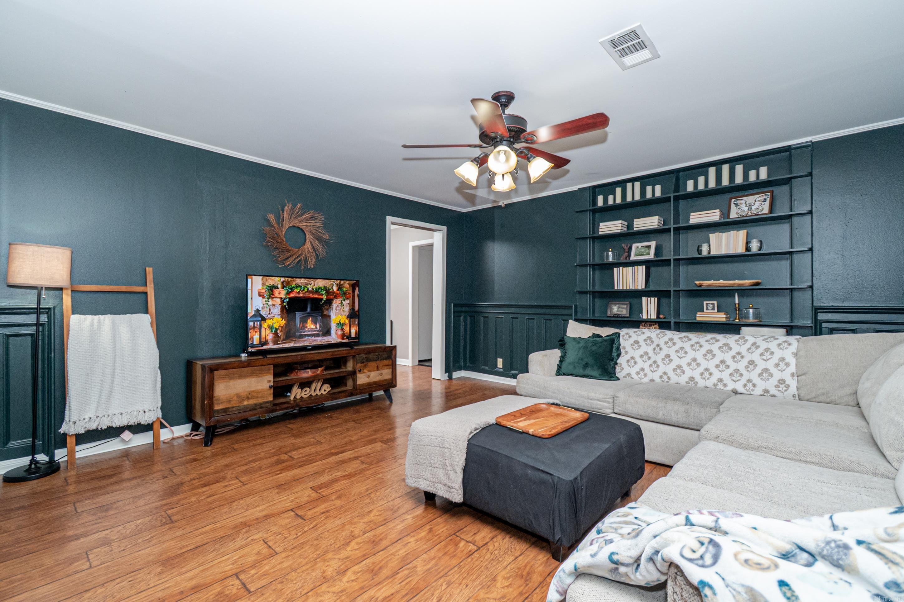 GREEN ACRES - Residential