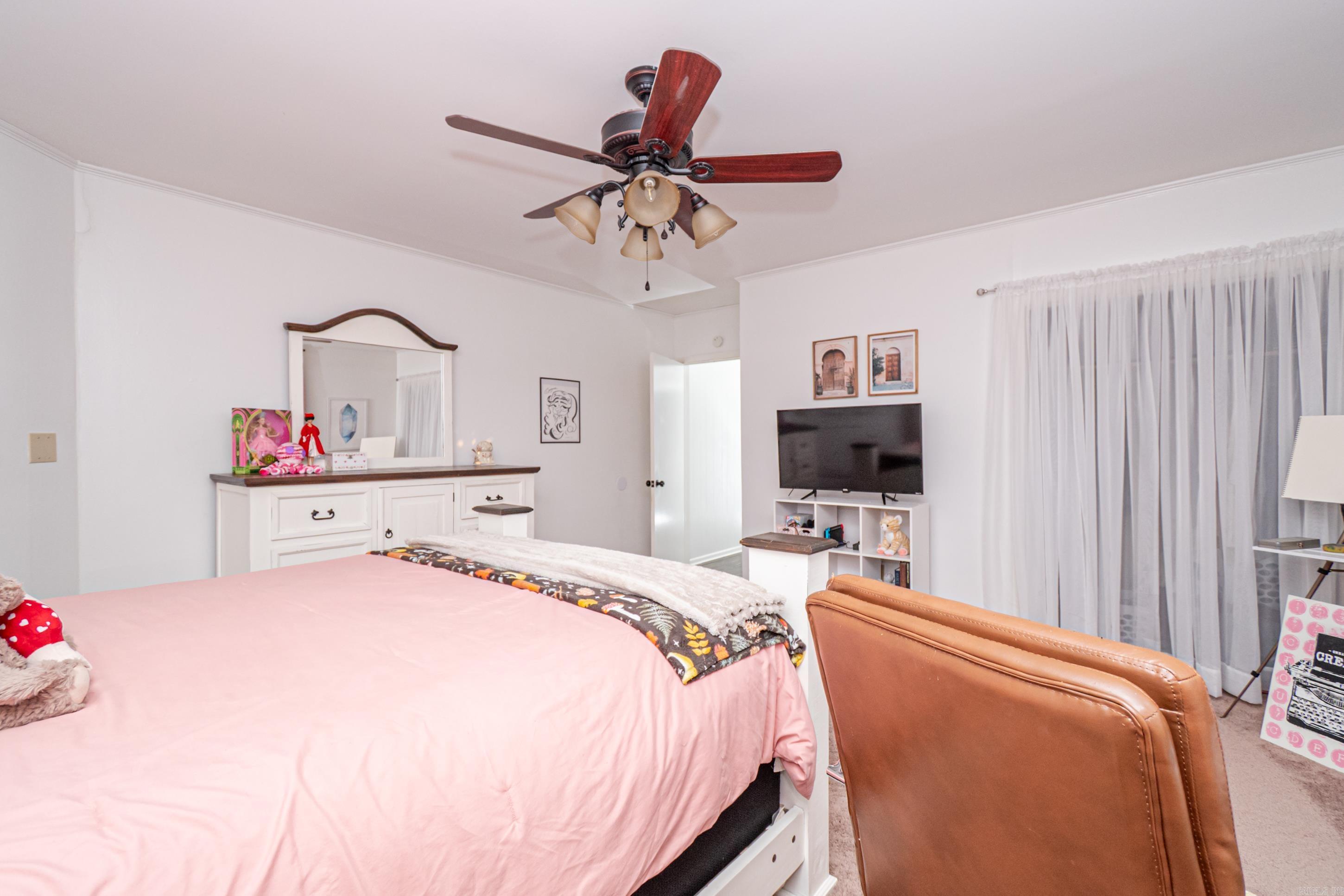 GREEN ACRES - Residential