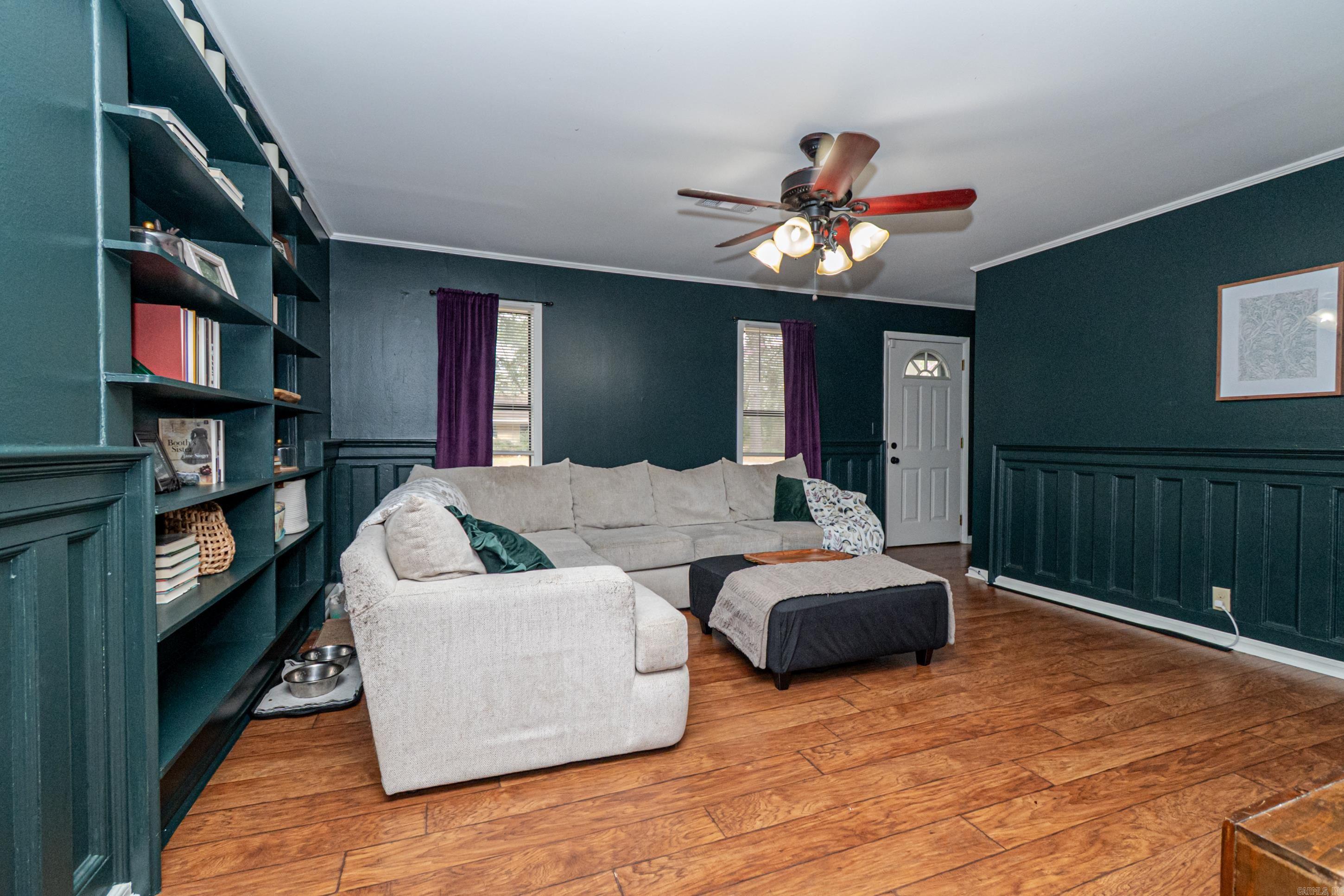 GREEN ACRES - Residential