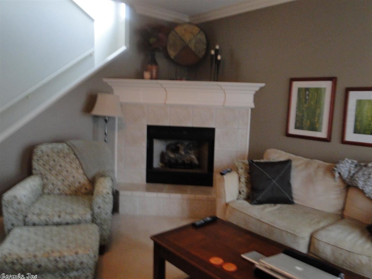 GIBRALTER HGTS - Residential