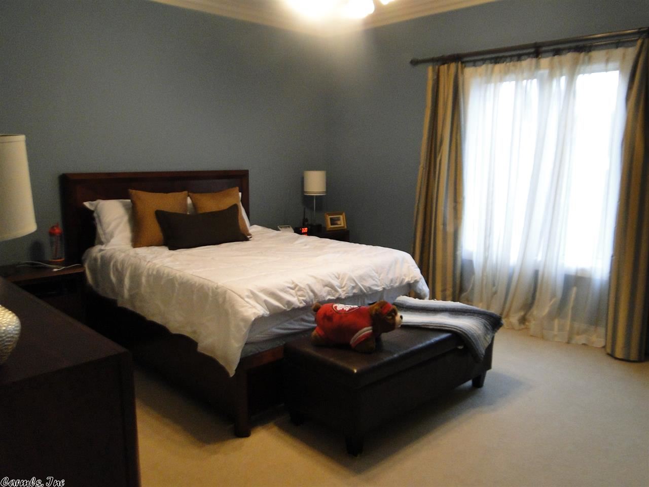 GIBRALTER HGTS - Residential