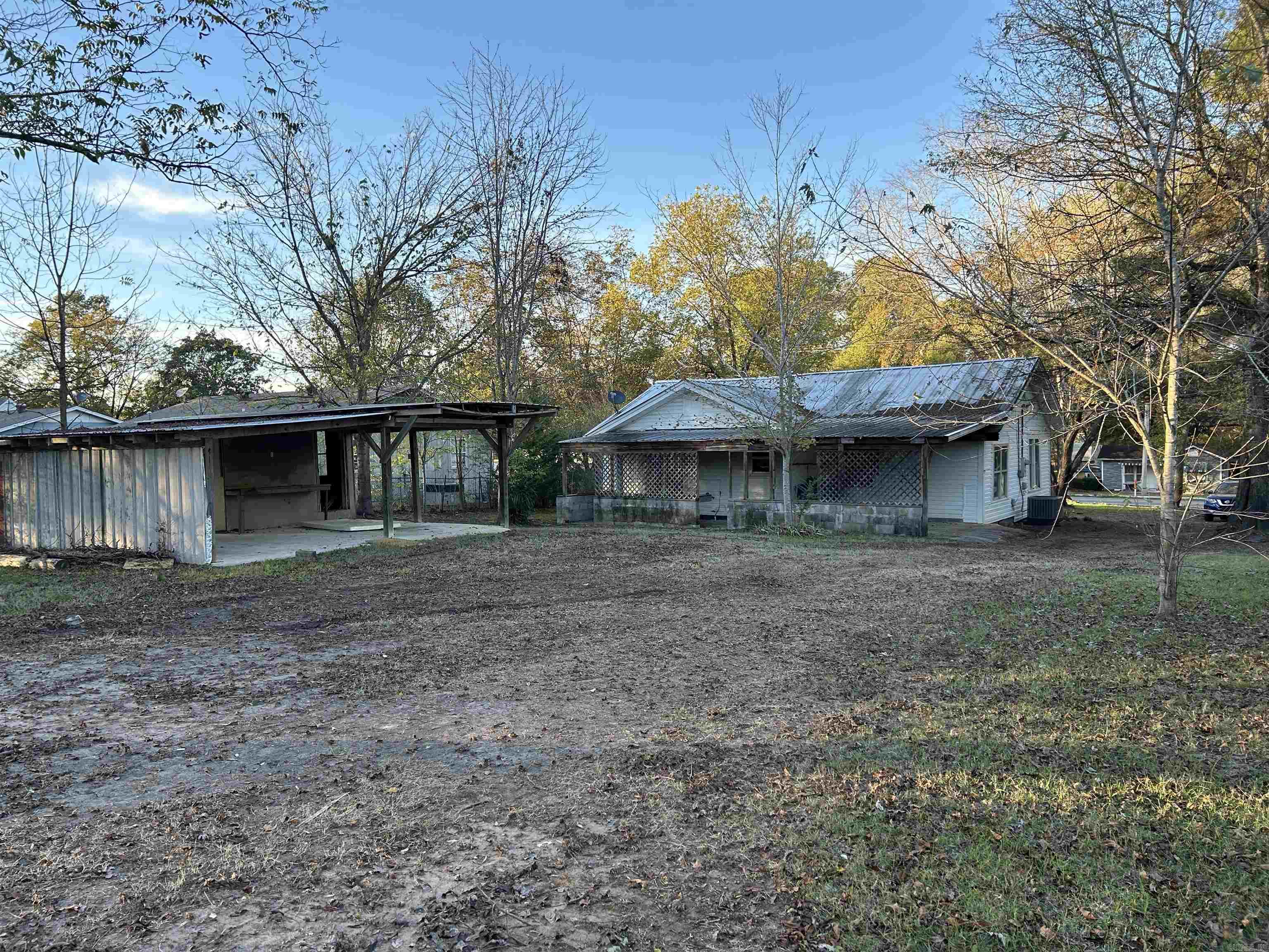 Metes & Bounds - Residential