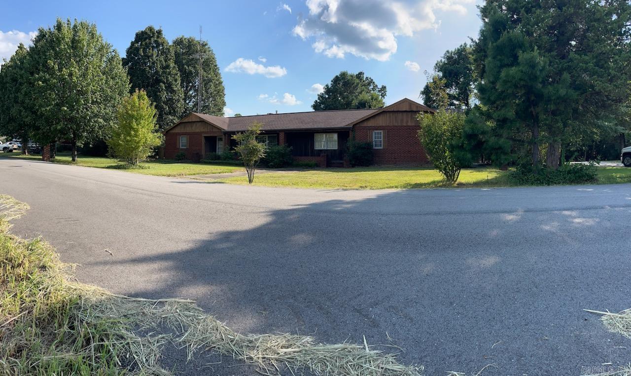 Property to be sold AS IS, HUD case# 031-574334. Offers for this property can be placed at http://www.hudhomestore.gov direct link: https://www.hudhomestore.gov/searchresult?citystate=104%20Academy%20Dr%2C%20Paragould%2C%20AR#. Offerors are required to do due diligence and watch the website for offer dates. 3 bed, 2.5 baths in Paragould with a large lot and barn that would be perfect for anyone who wanted to remodel a large home and wanted a large lot. Proof of funds will be required to be uploaded with all offers.