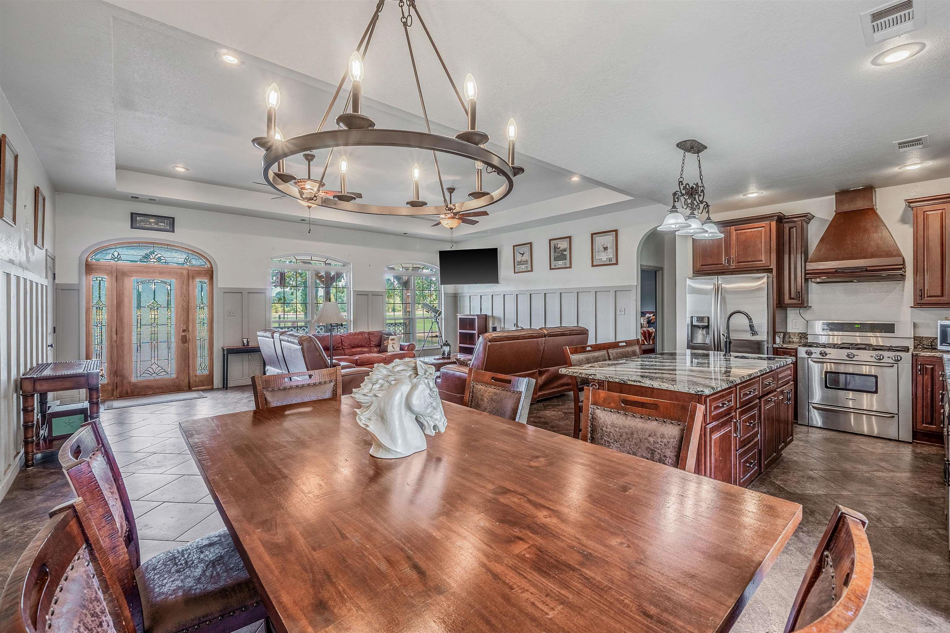 Metes & Bounds - Residential