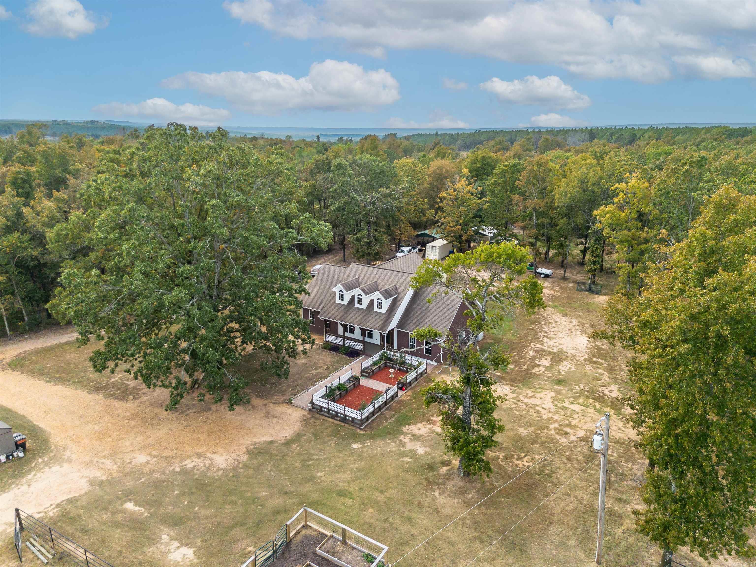 Metes & Bounds - Residential