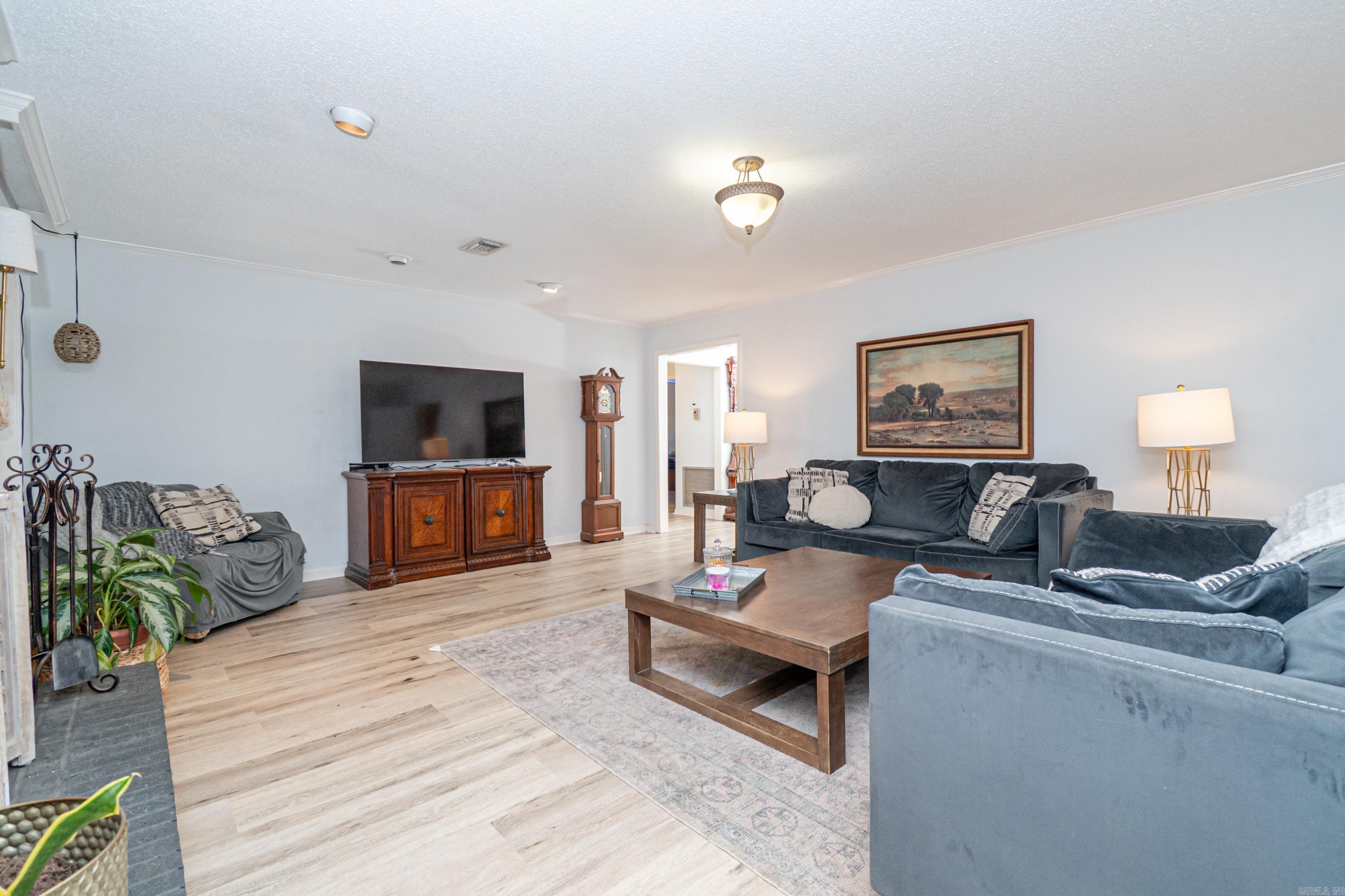 HARRISON HILLS - Residential