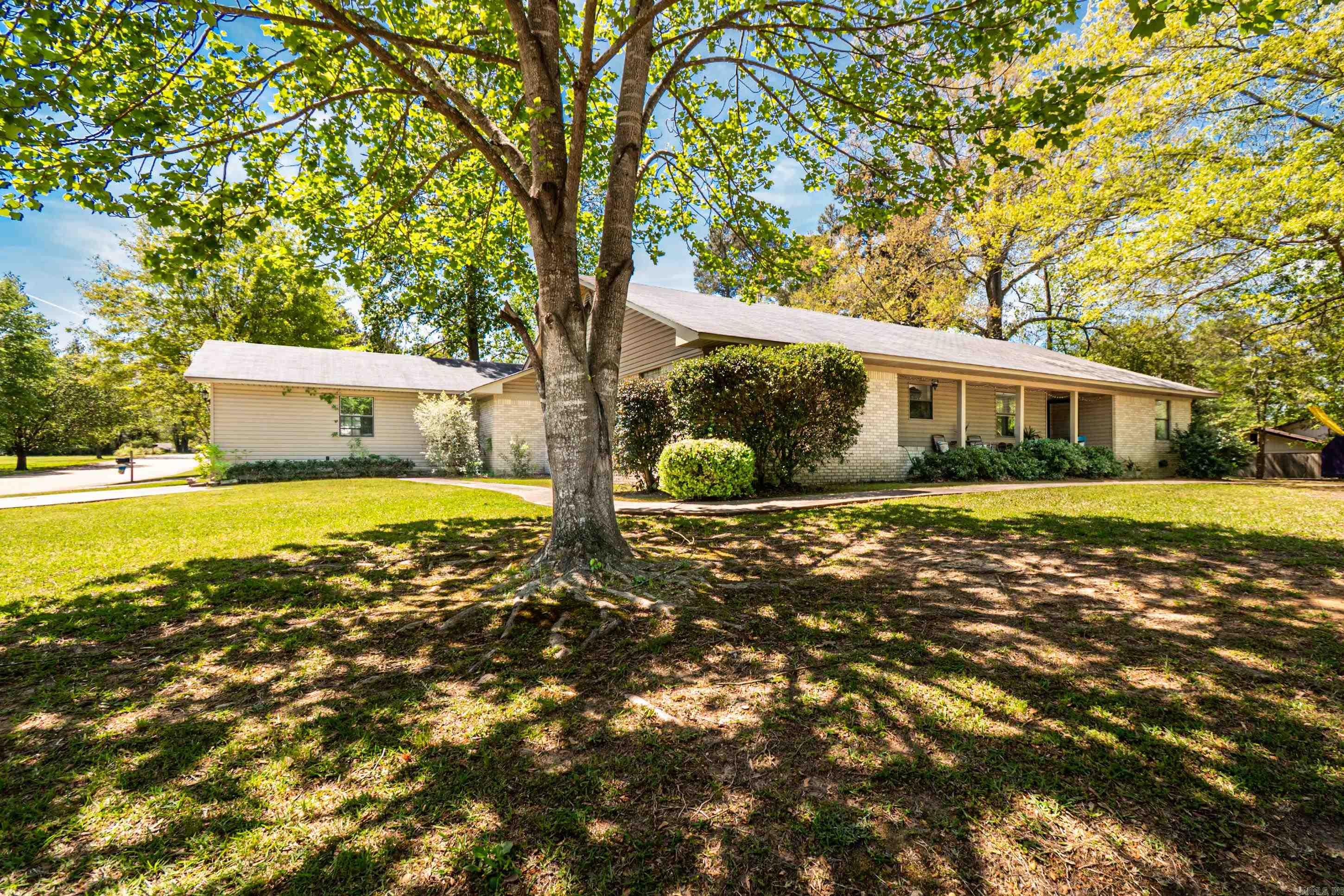 HARRISON HILLS - Residential