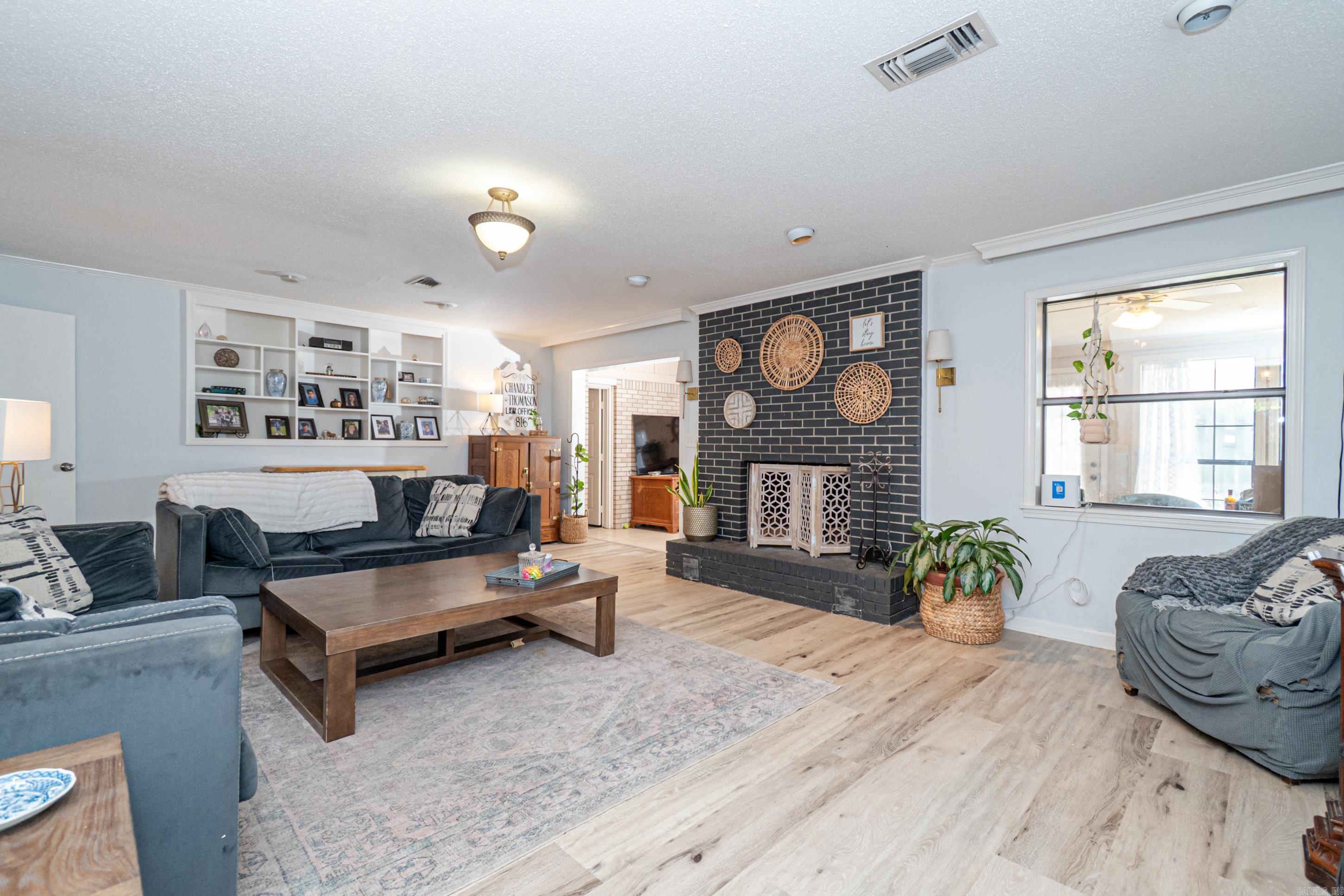 HARRISON HILLS - Residential