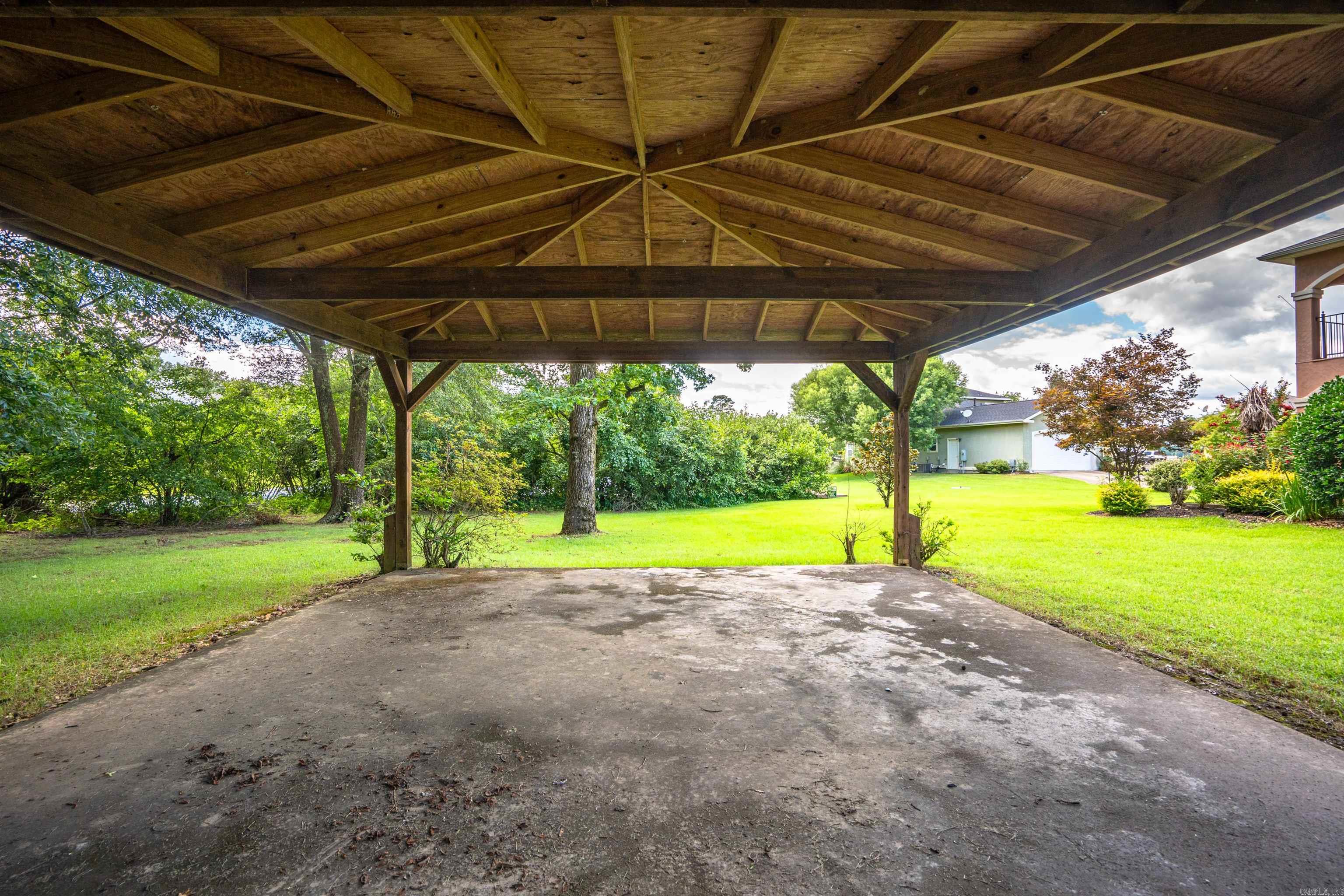 ARKOTA SHORES - Residential