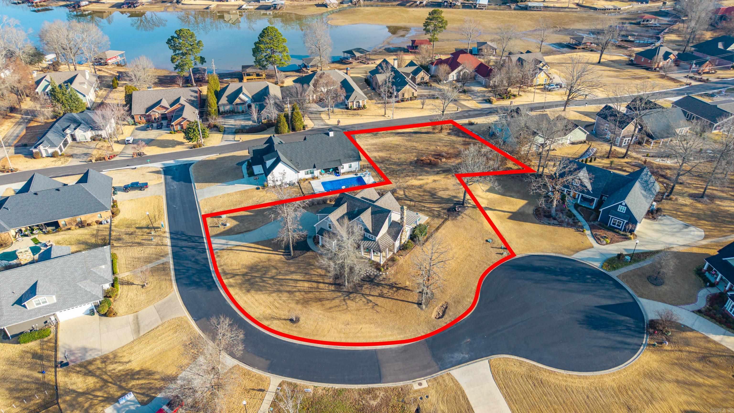 ARKOTA SHORES - Residential