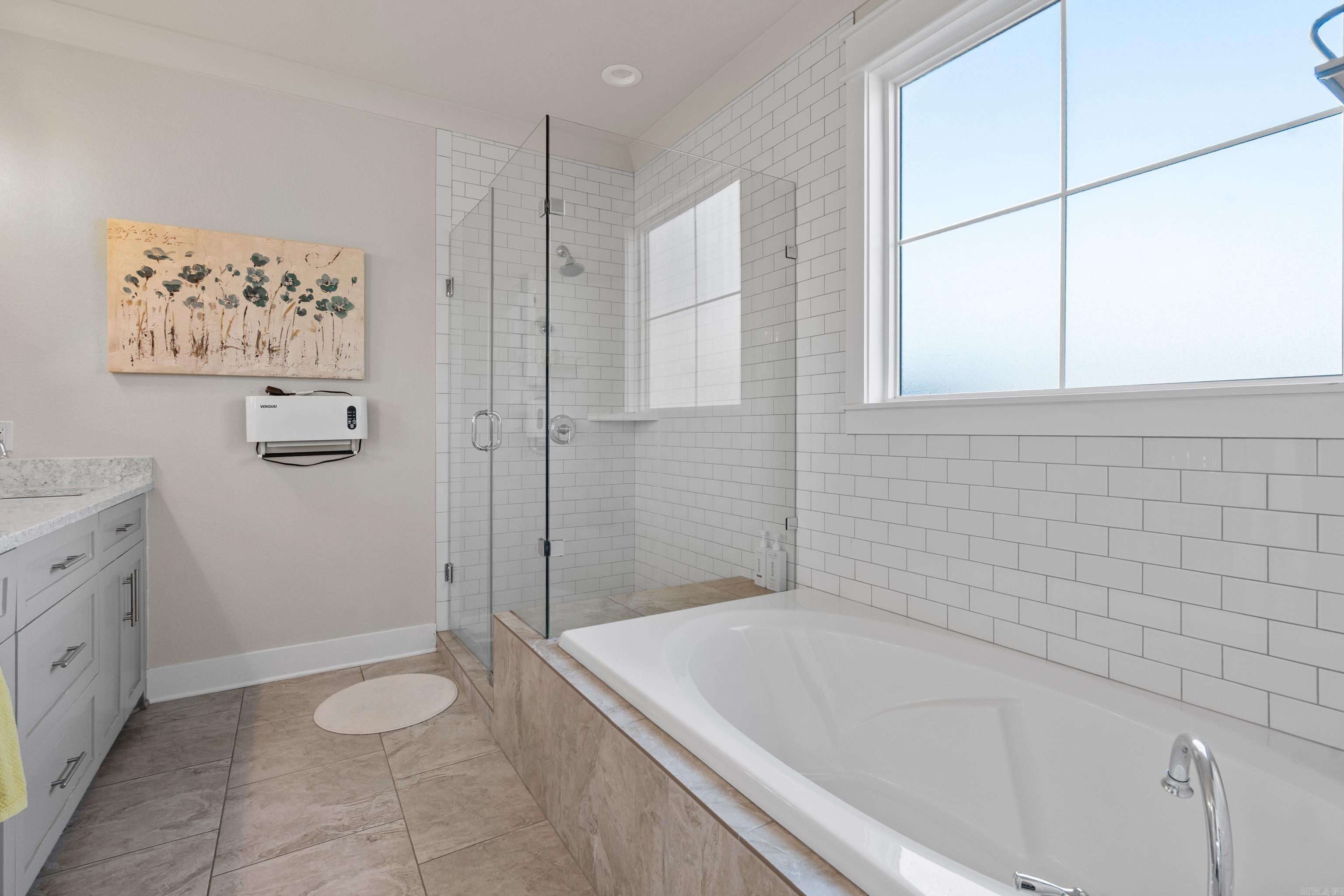 ARKOTA SHORES - Residential