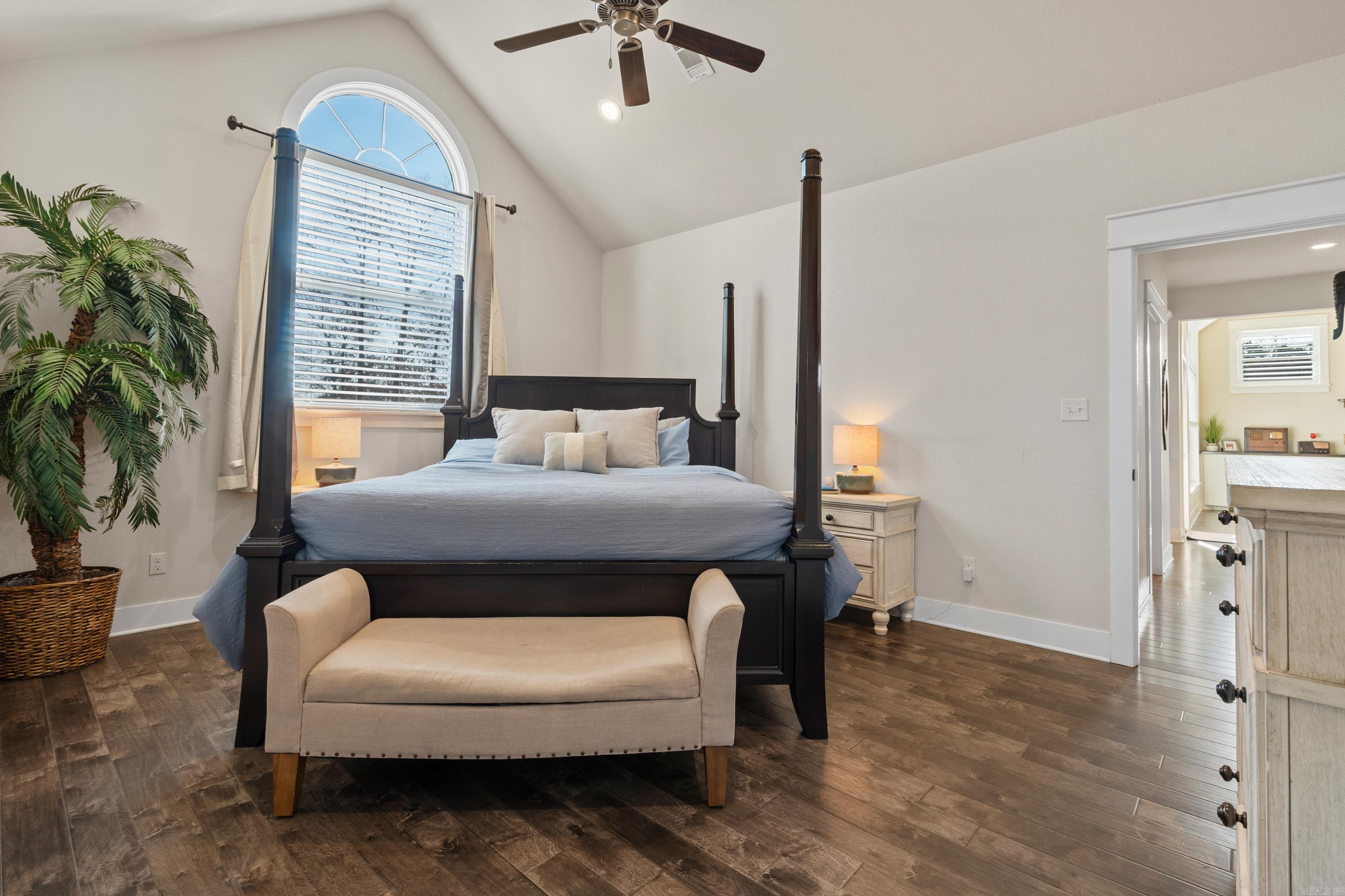 ARKOTA SHORES - Residential