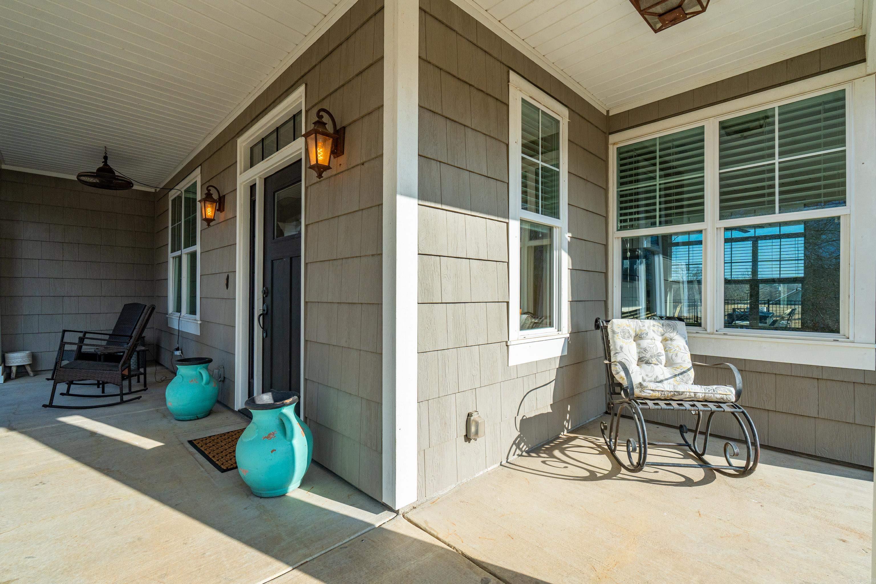 ARKOTA SHORES - Residential