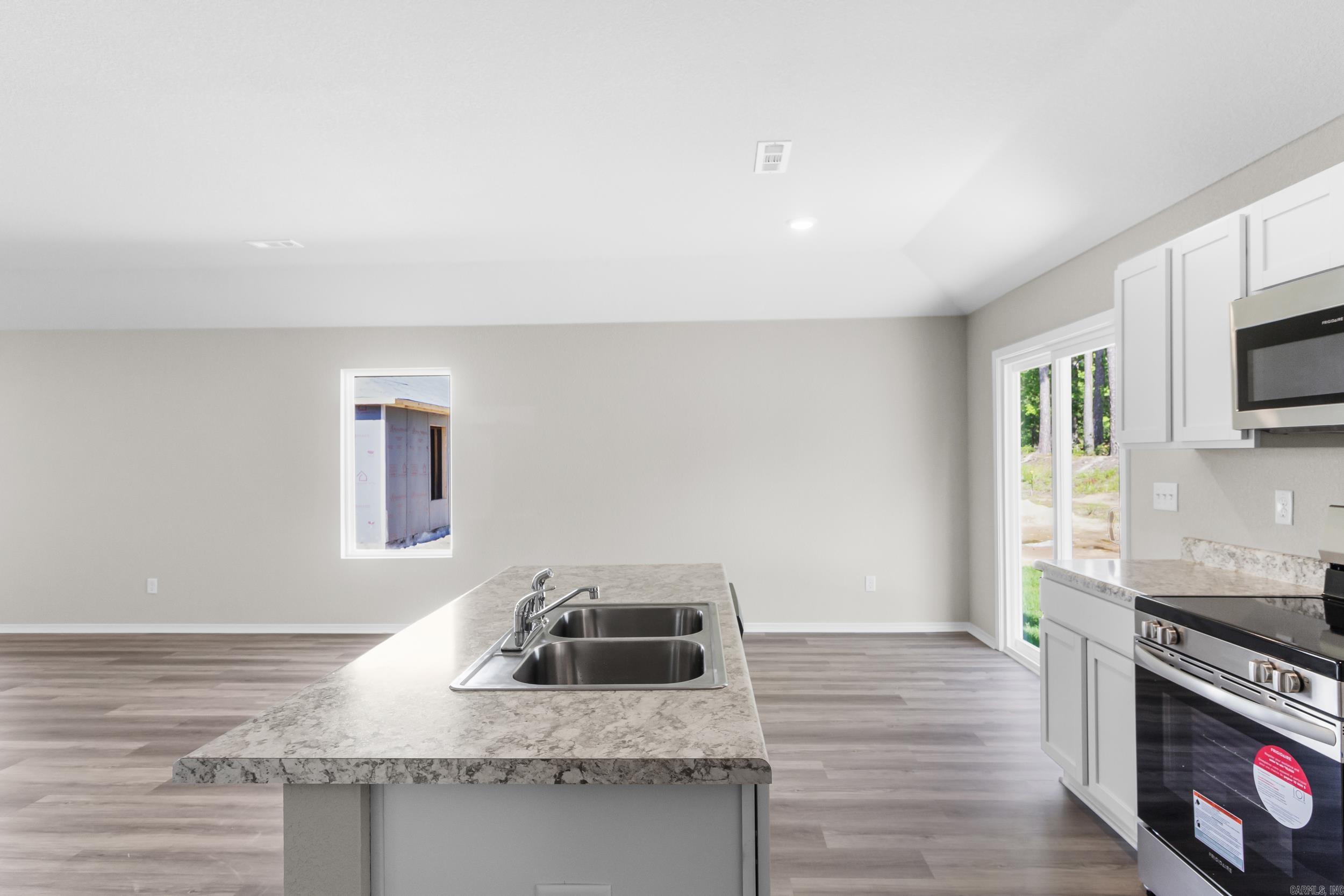 SPRINGLAKE TRAILS - Residential