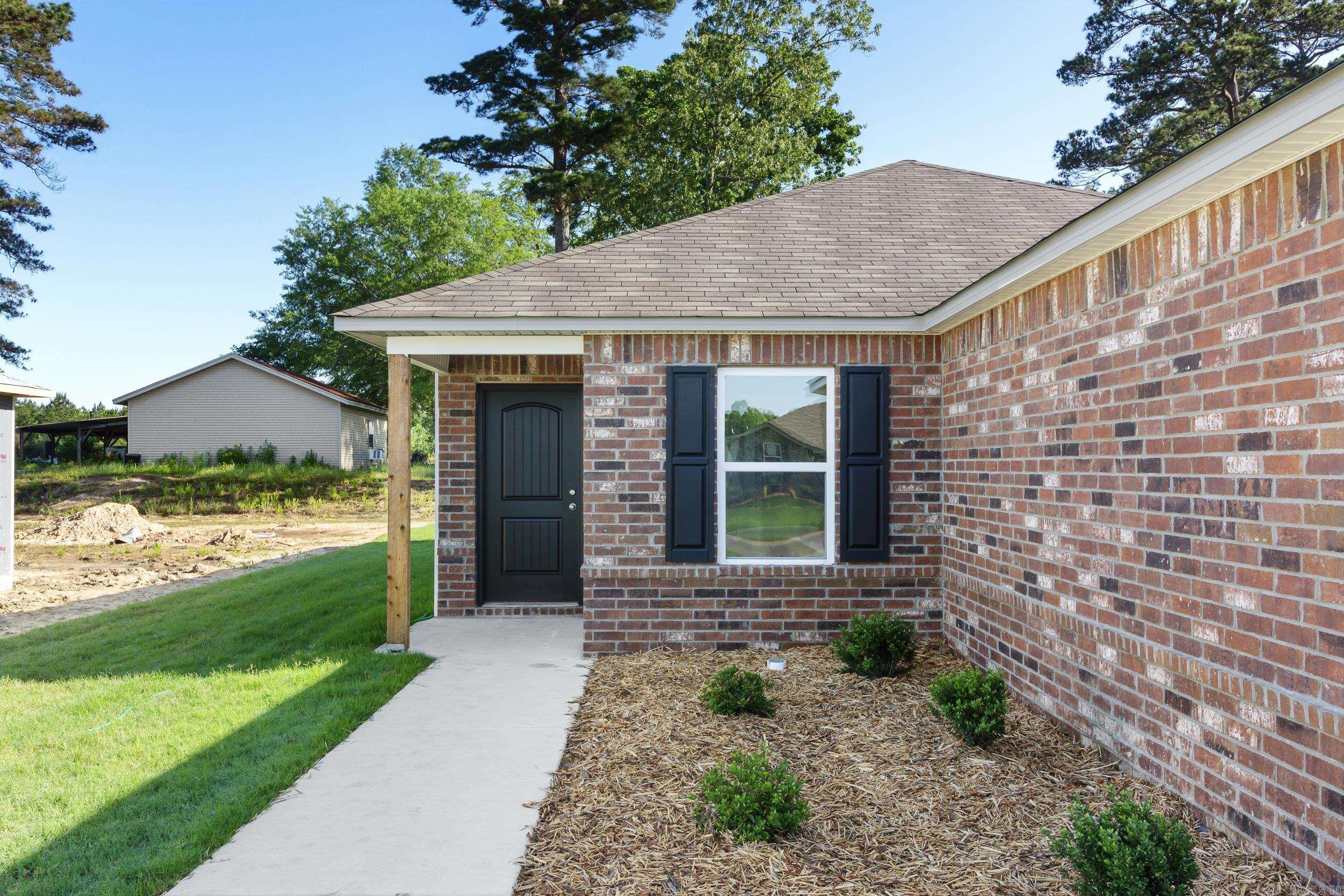 SPRINGLAKE TRAILS - Residential