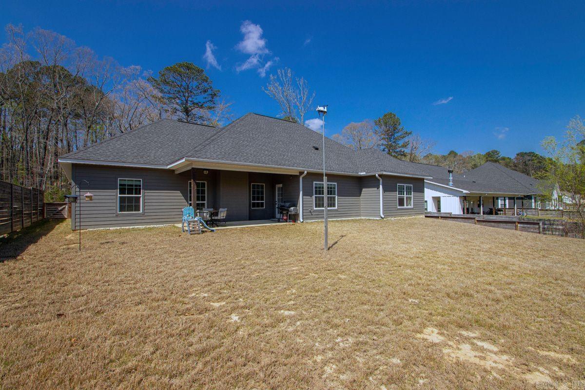 THE WATERS ON TIMBERLAKE - Residential