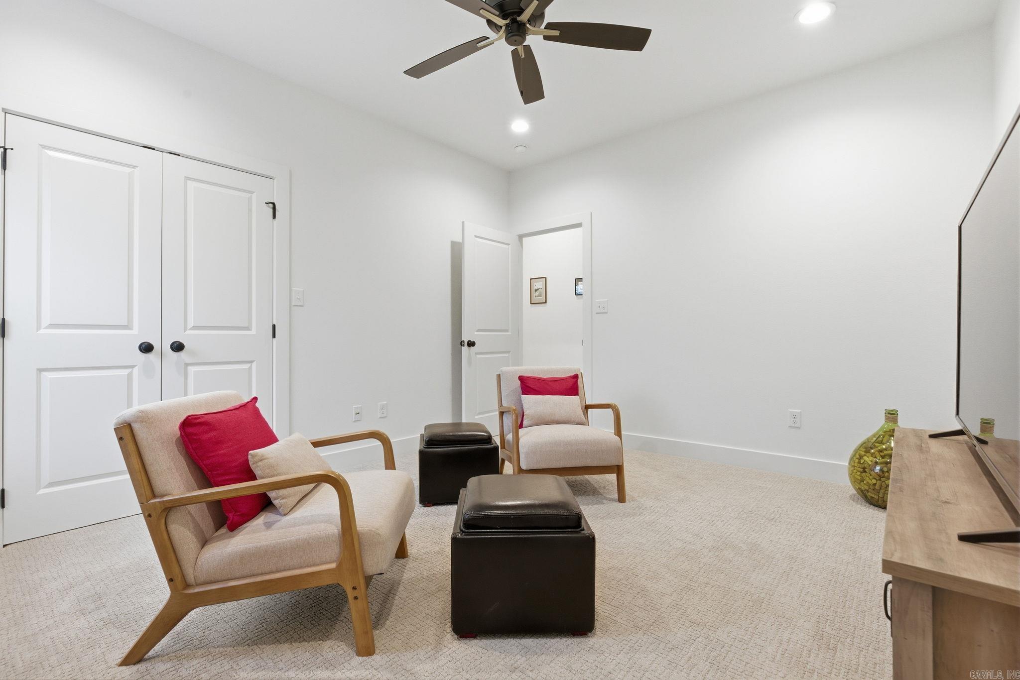 STONEBROOK - Residential