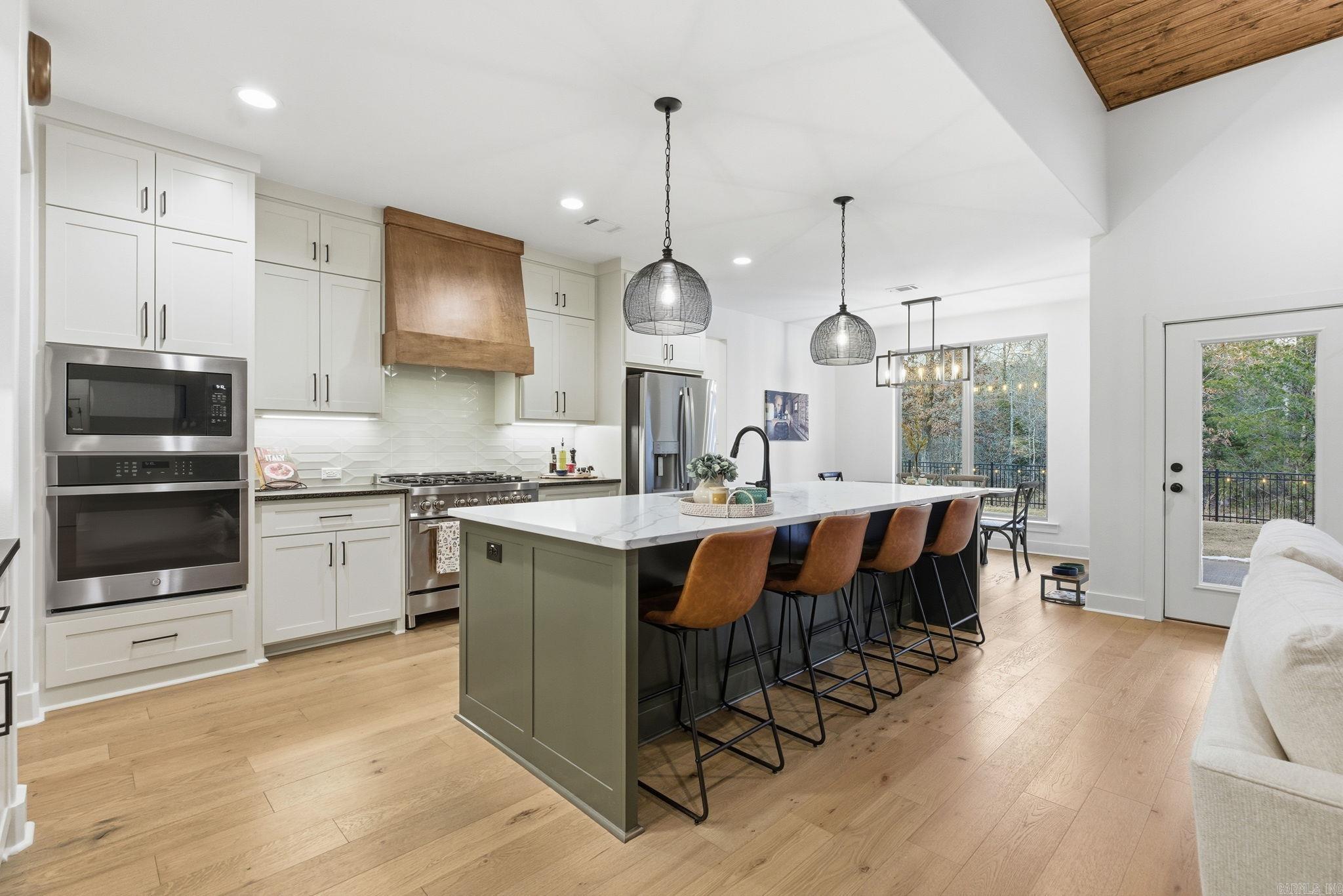 STONEBROOK - Residential