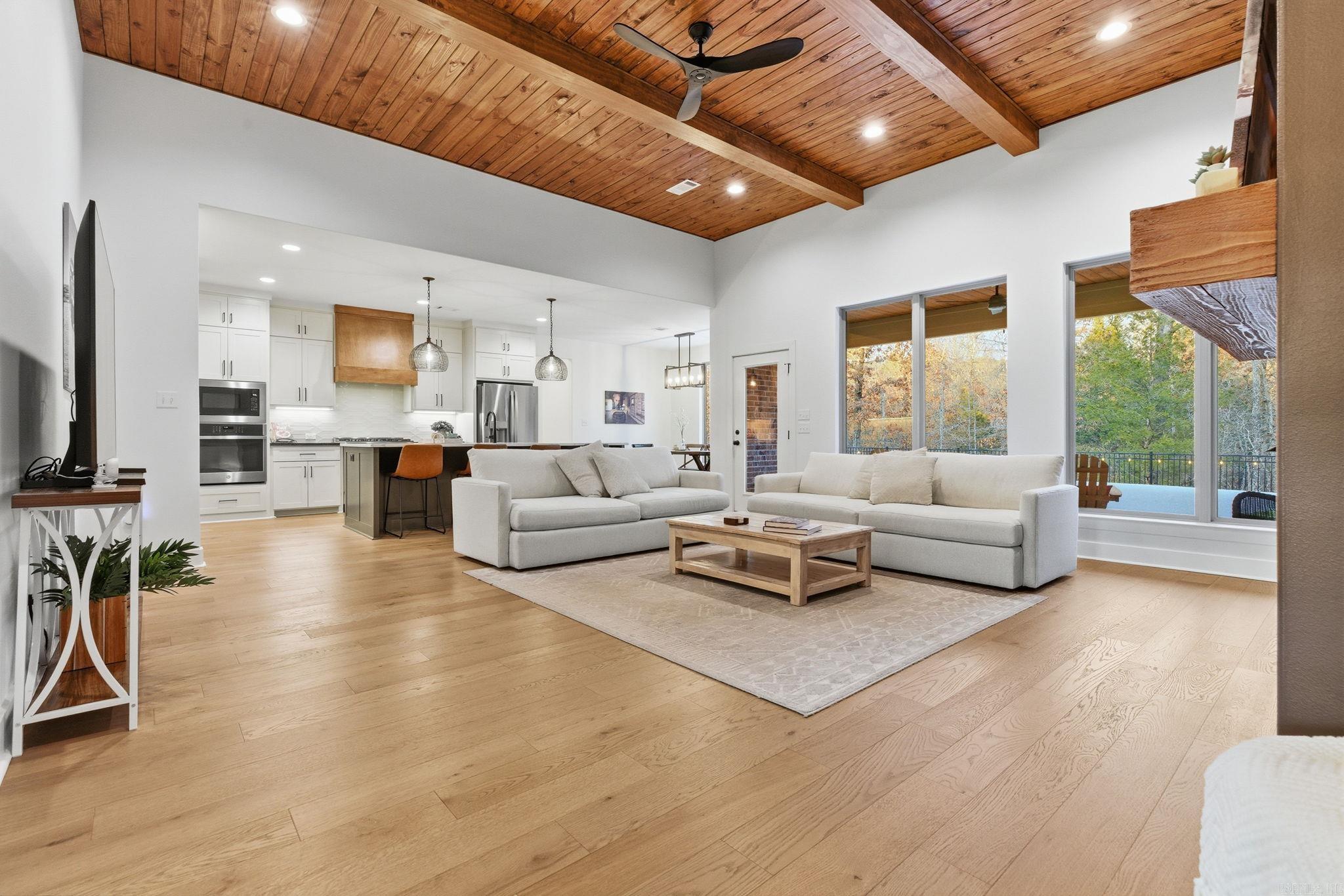 STONEBROOK - Residential