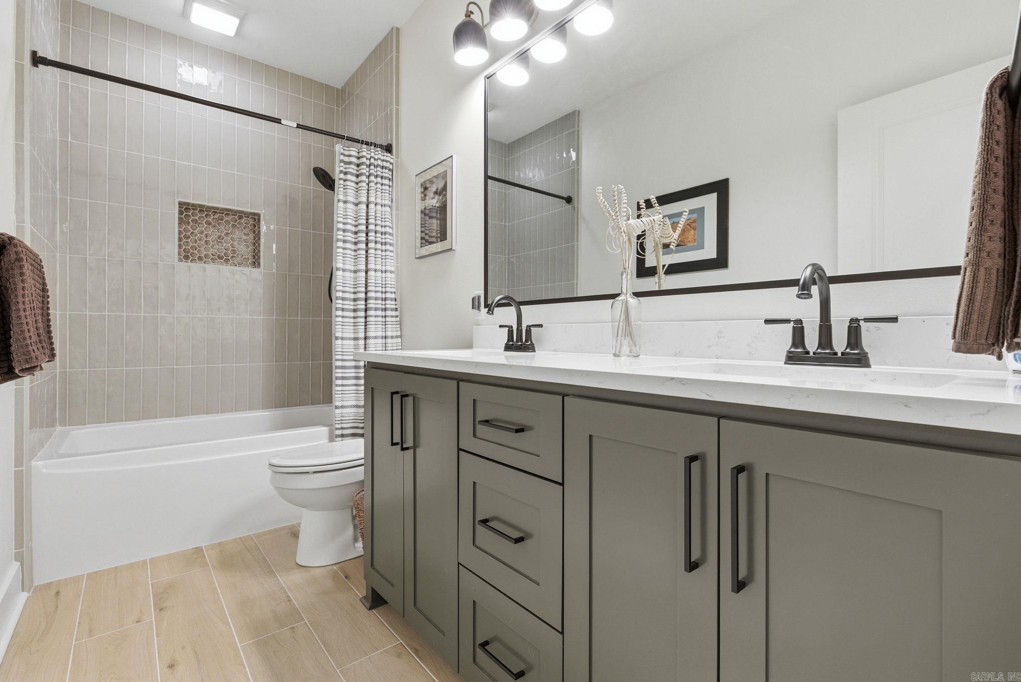 STONEBROOK - Residential