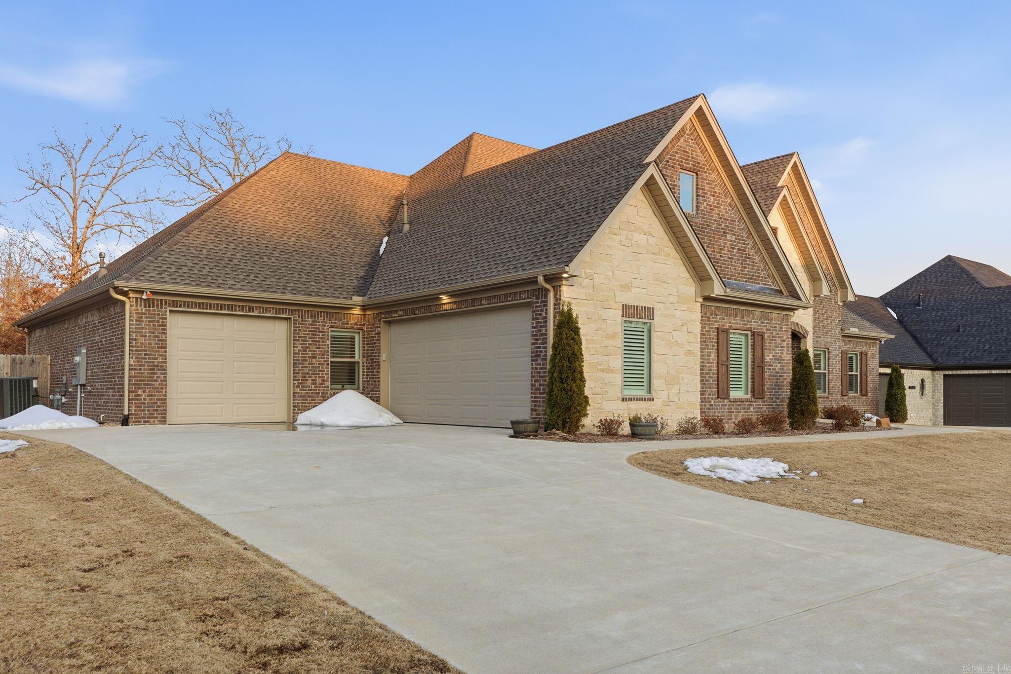 STONEBROOK - Residential