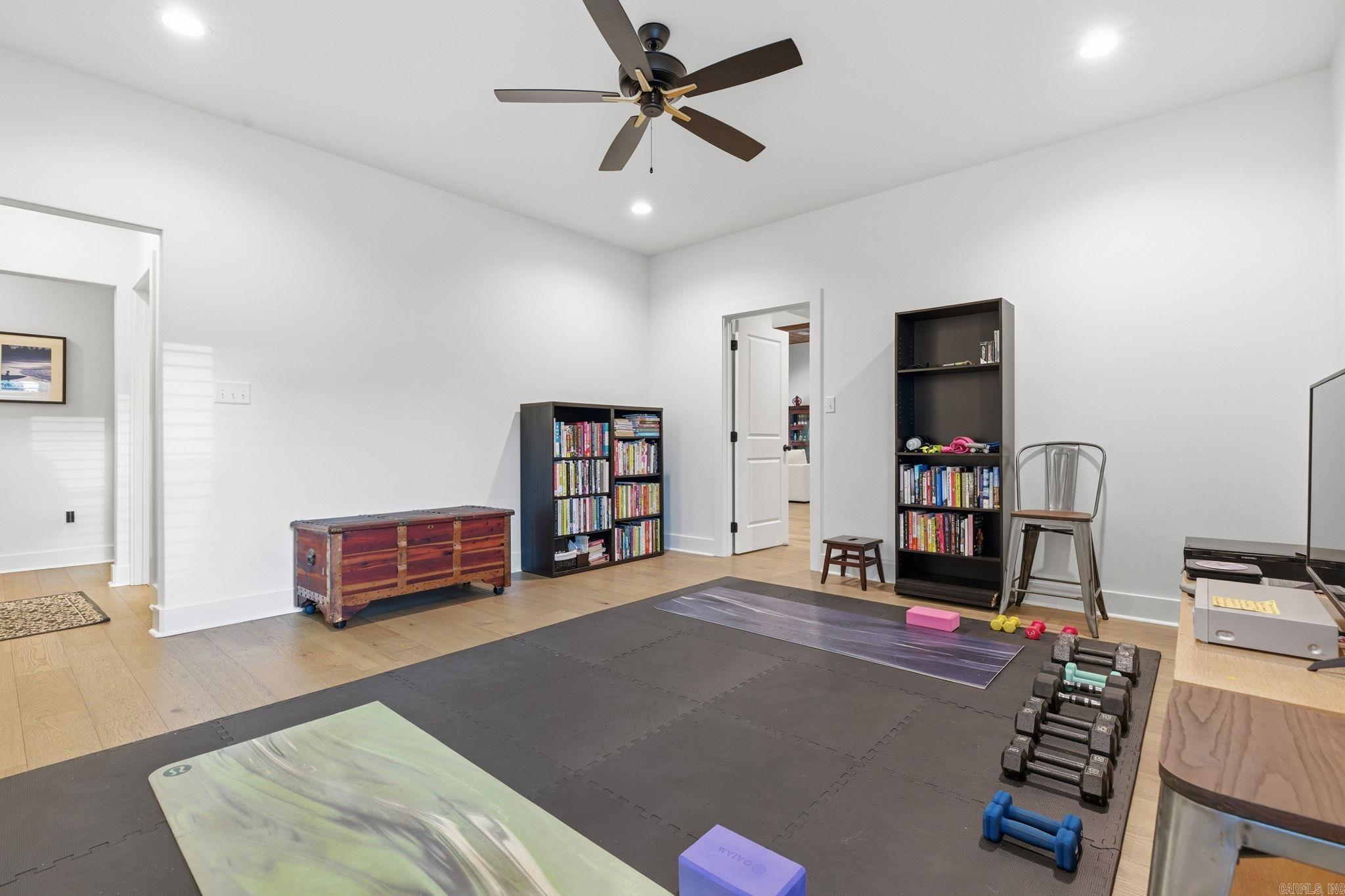 STONEBROOK - Residential