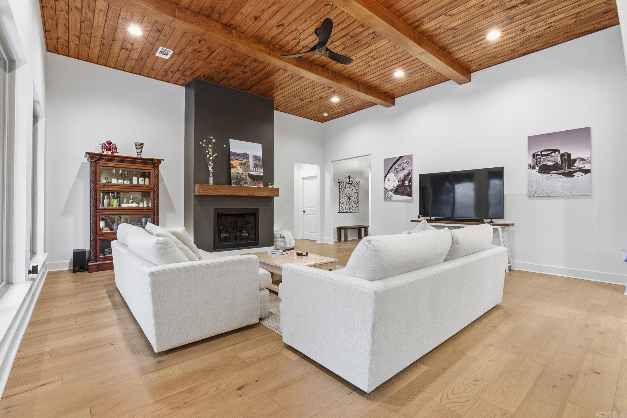 STONEBROOK - Residential