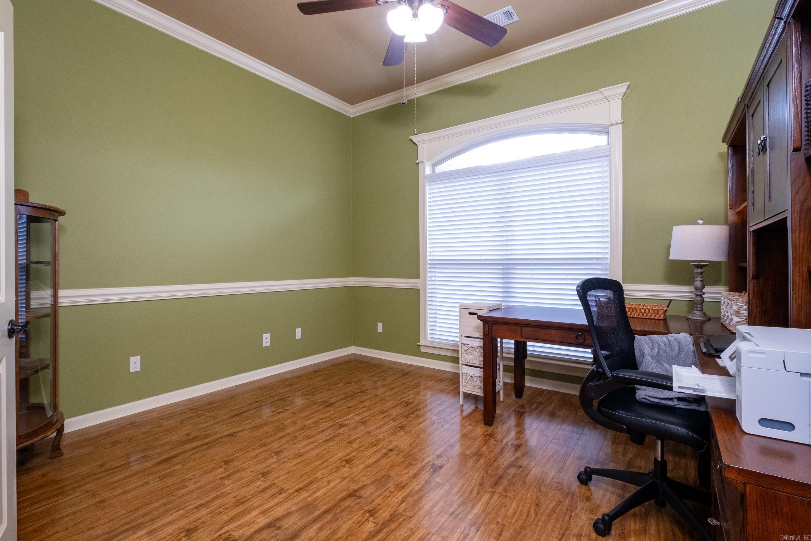 ROLANDALE - Residential