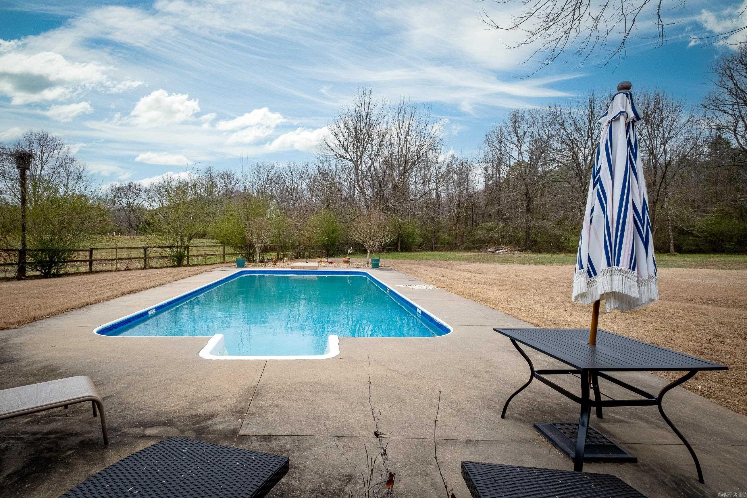 ROLANDALE - Residential