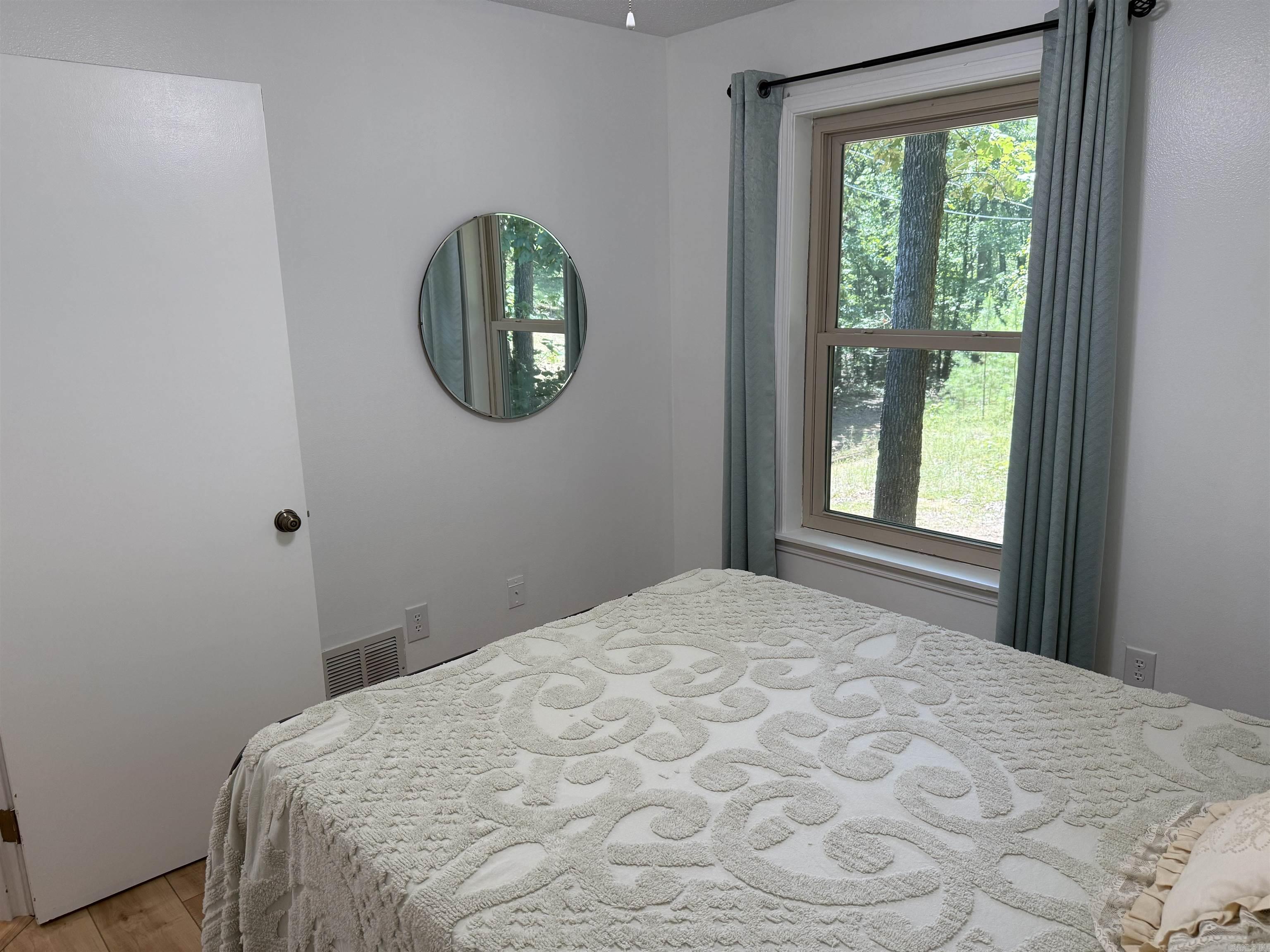 HAMILTON HILLS - Residential