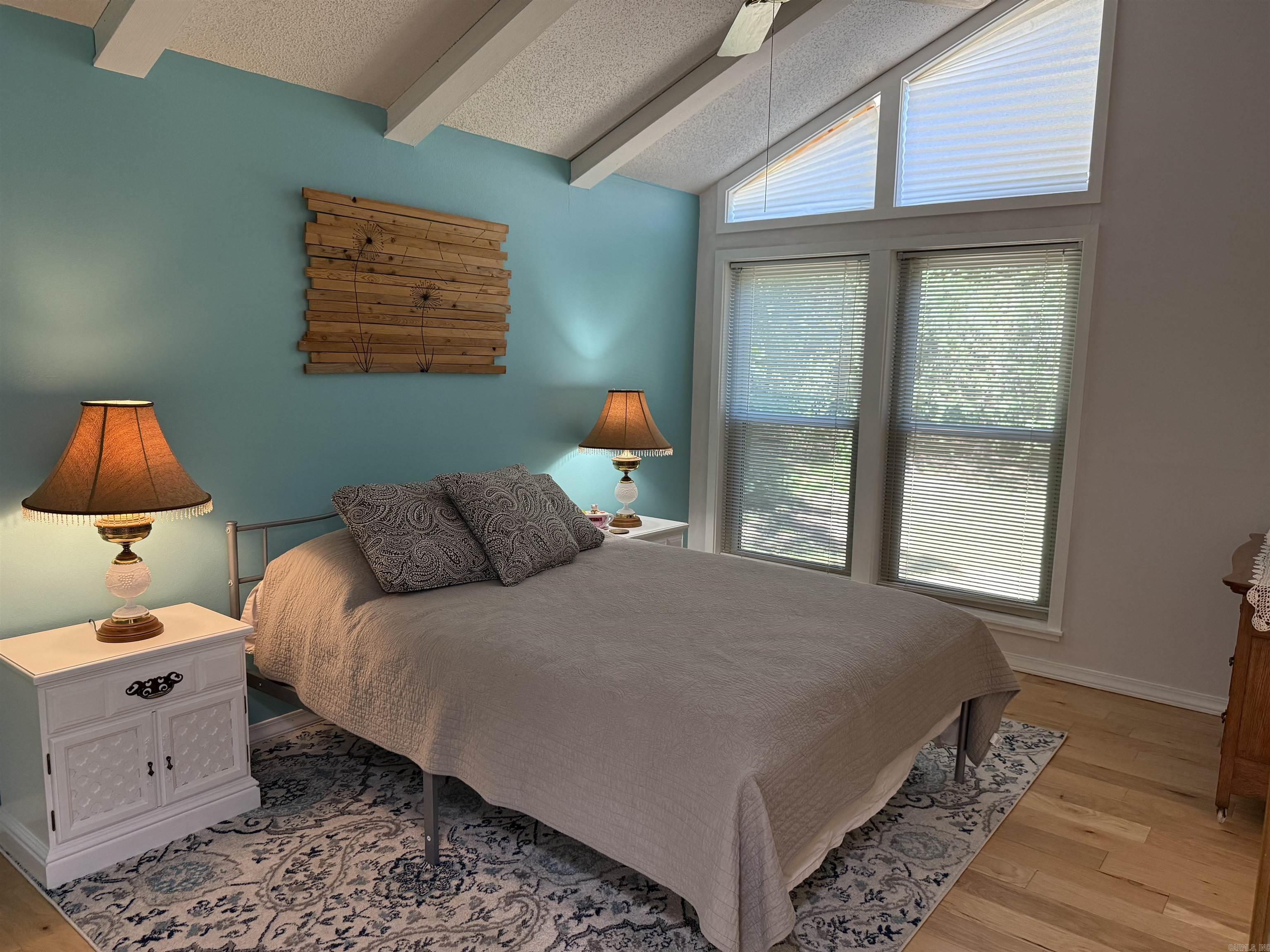 HAMILTON HILLS - Residential