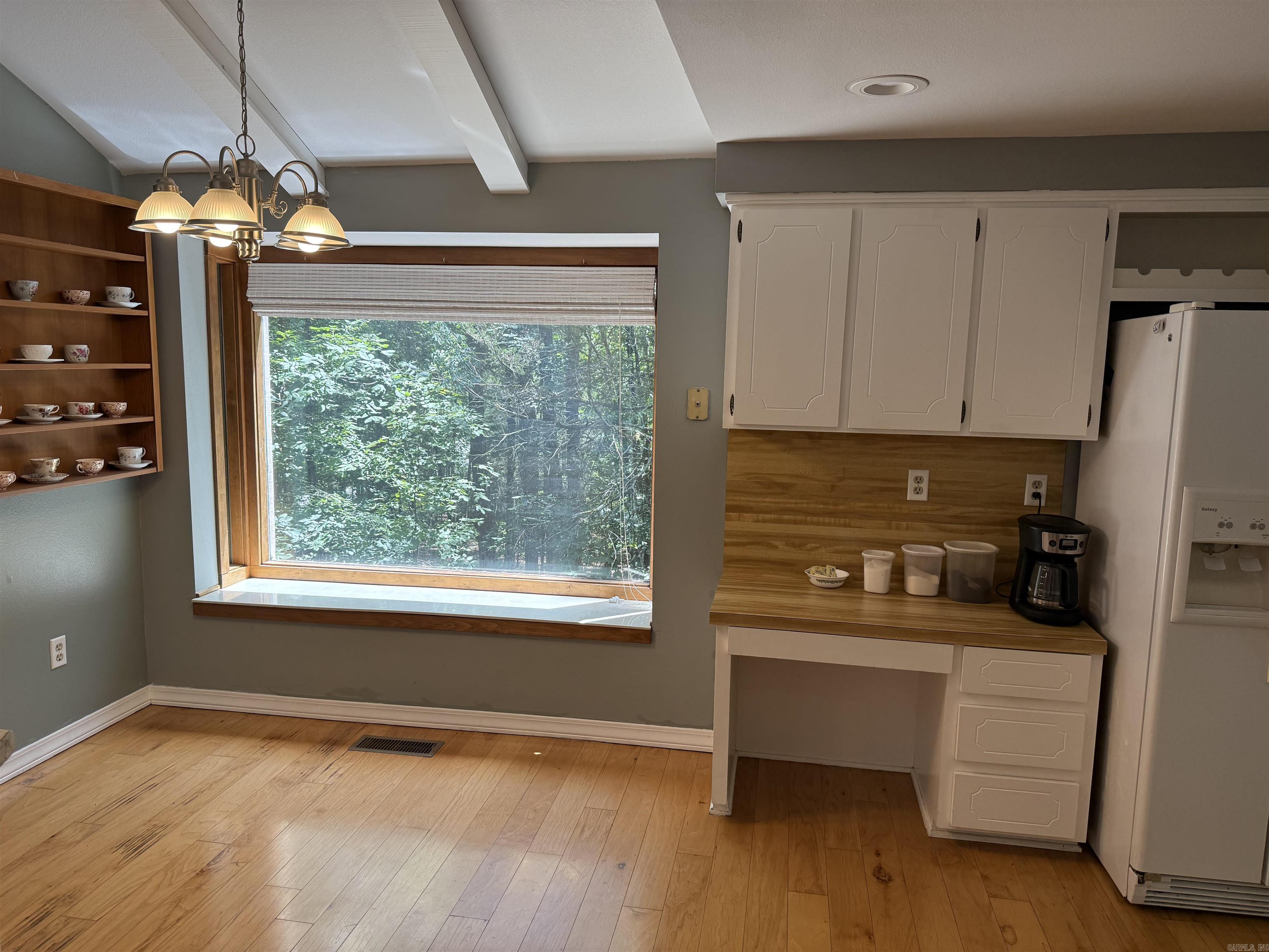 HAMILTON HILLS - Residential