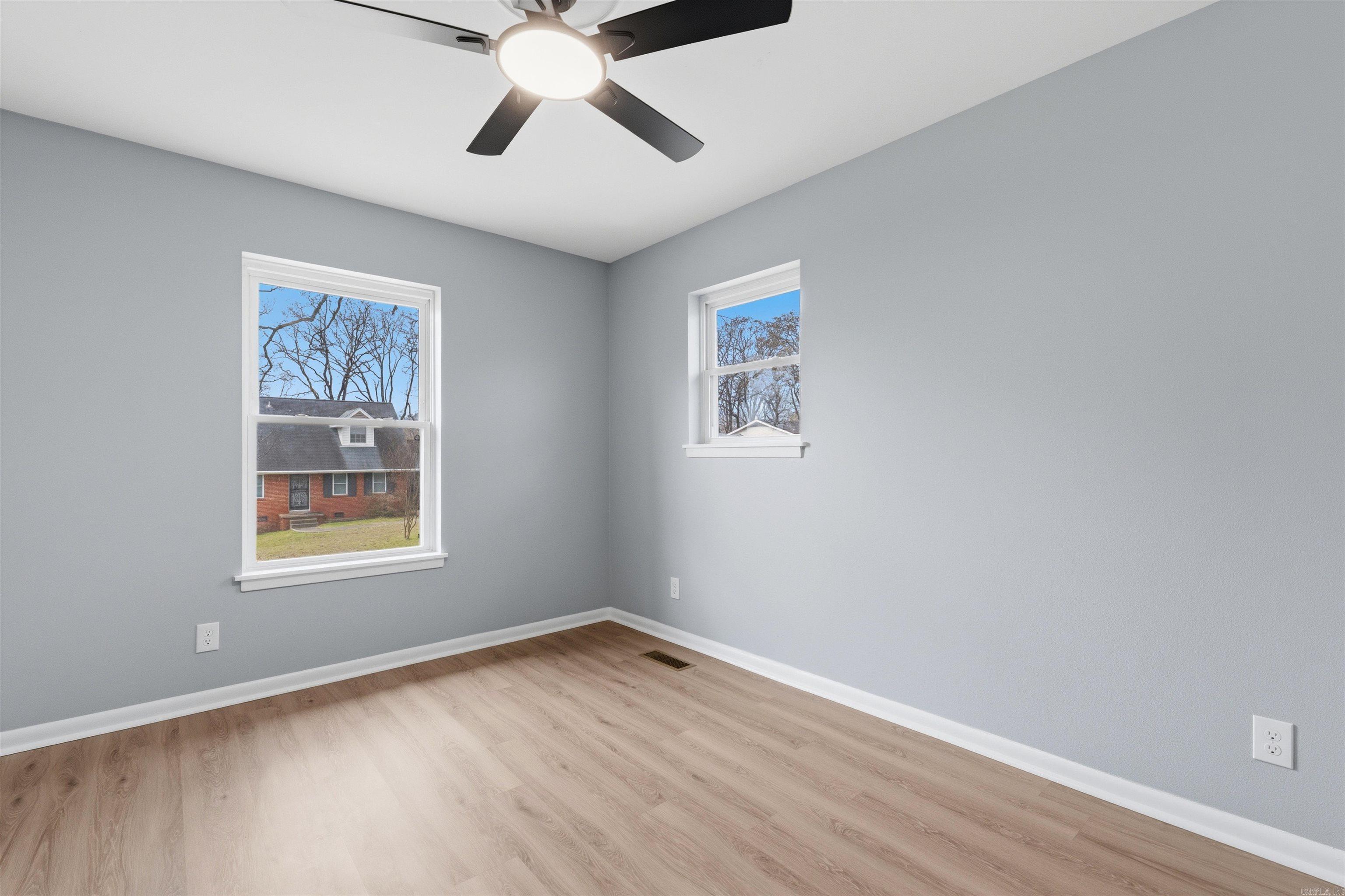 INDIAN HILLS - Residential