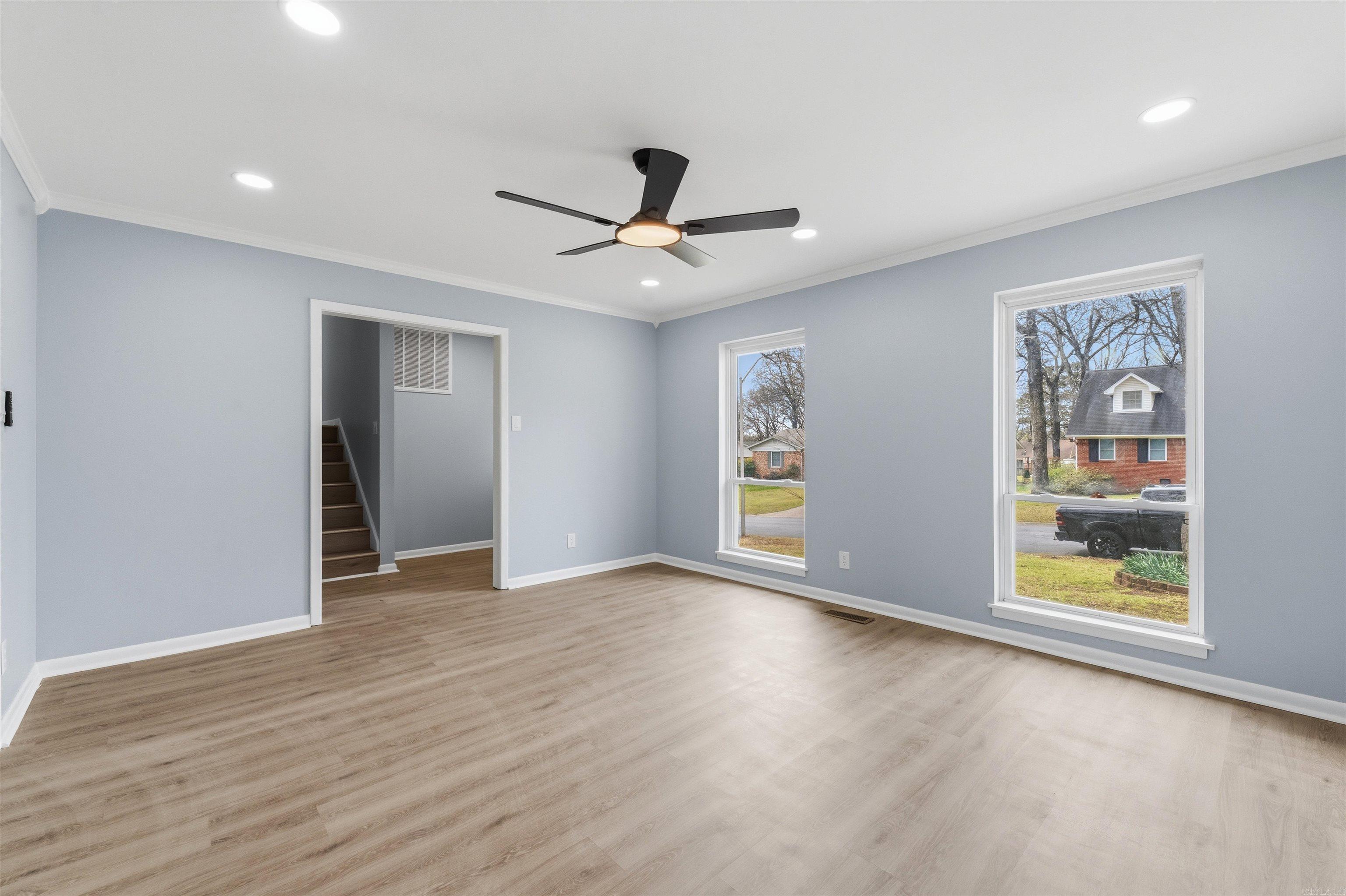 INDIAN HILLS - Residential