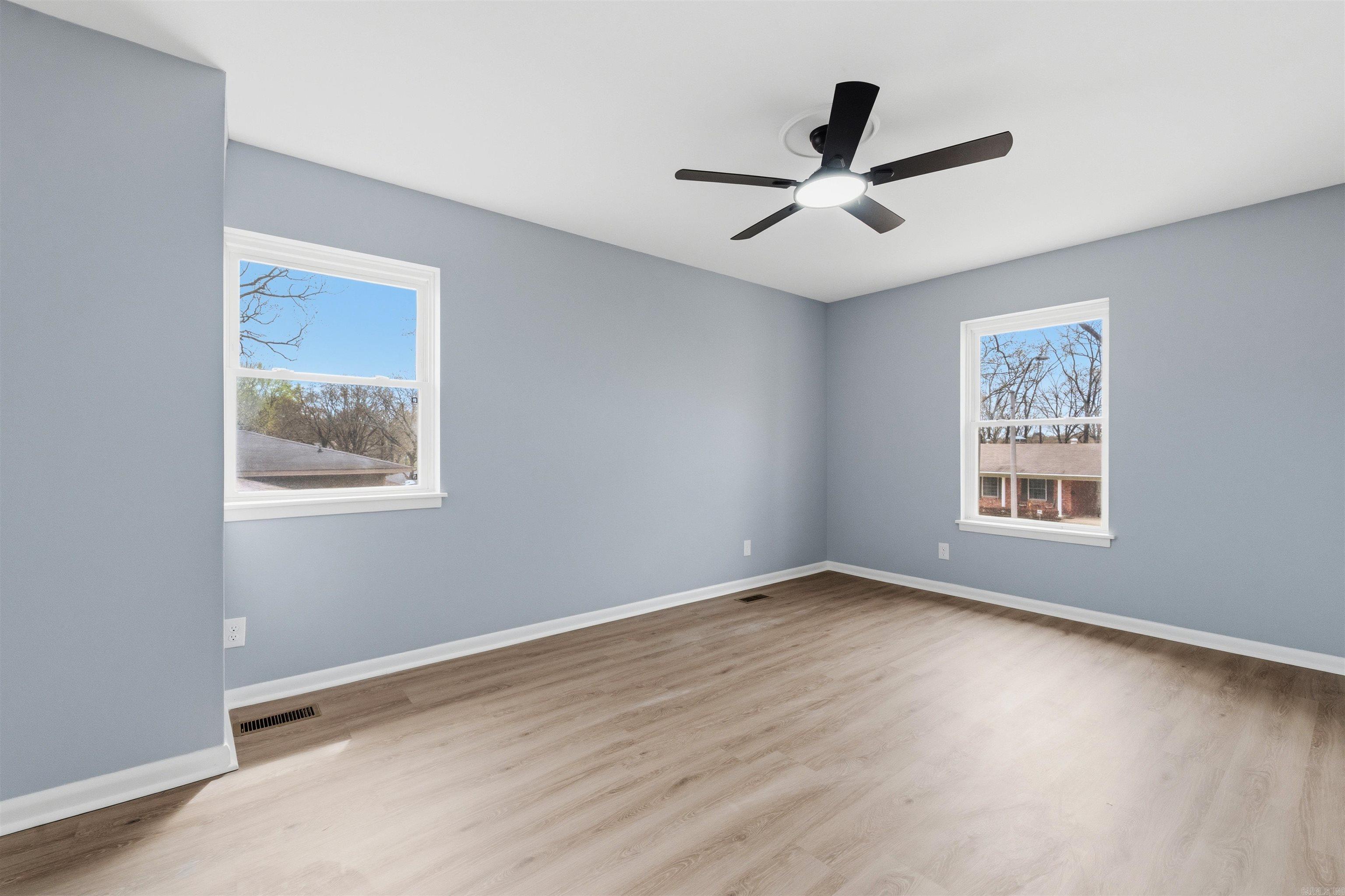 INDIAN HILLS - Residential