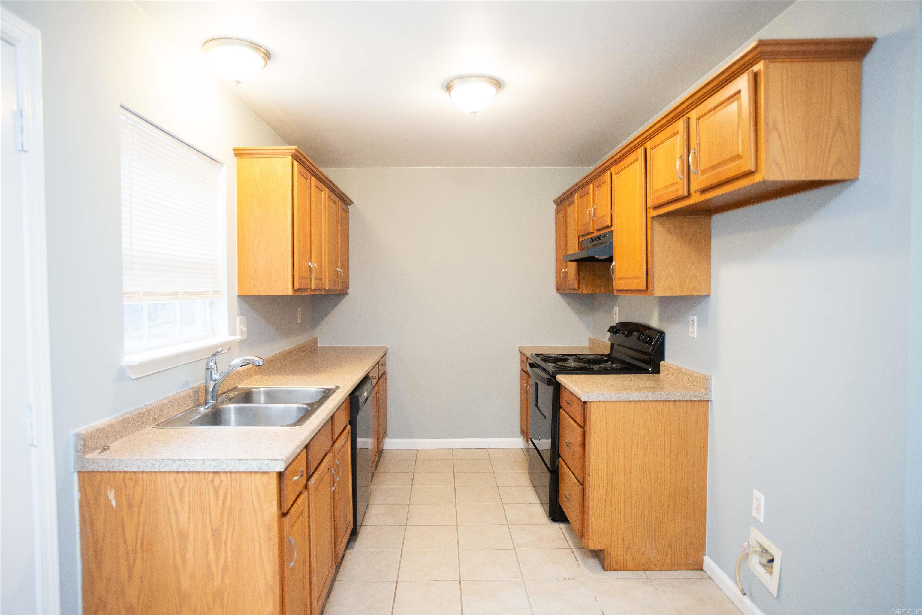 Old Meadows - Residential Lease