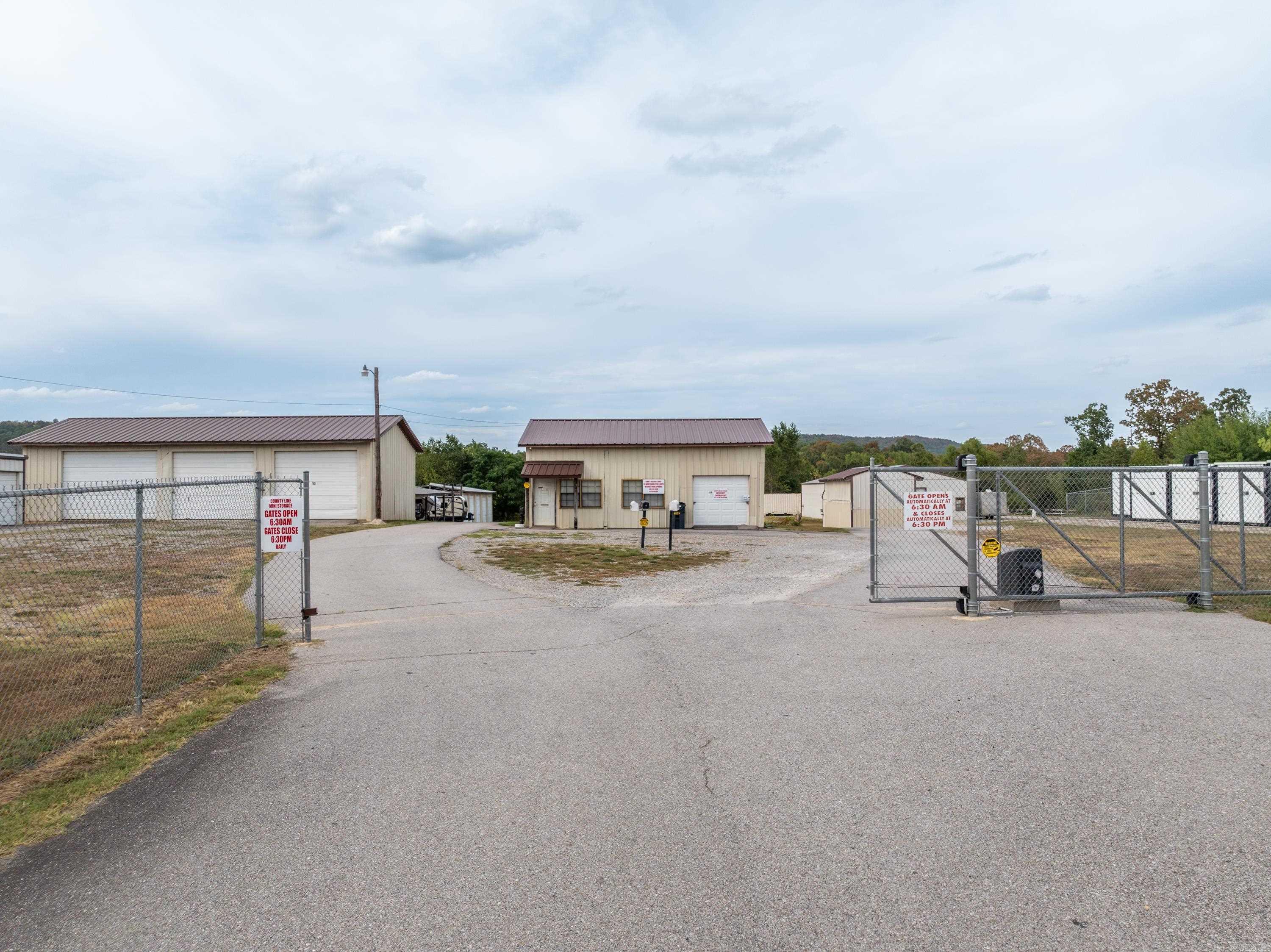 Sulphur Springs - Commercial Sale