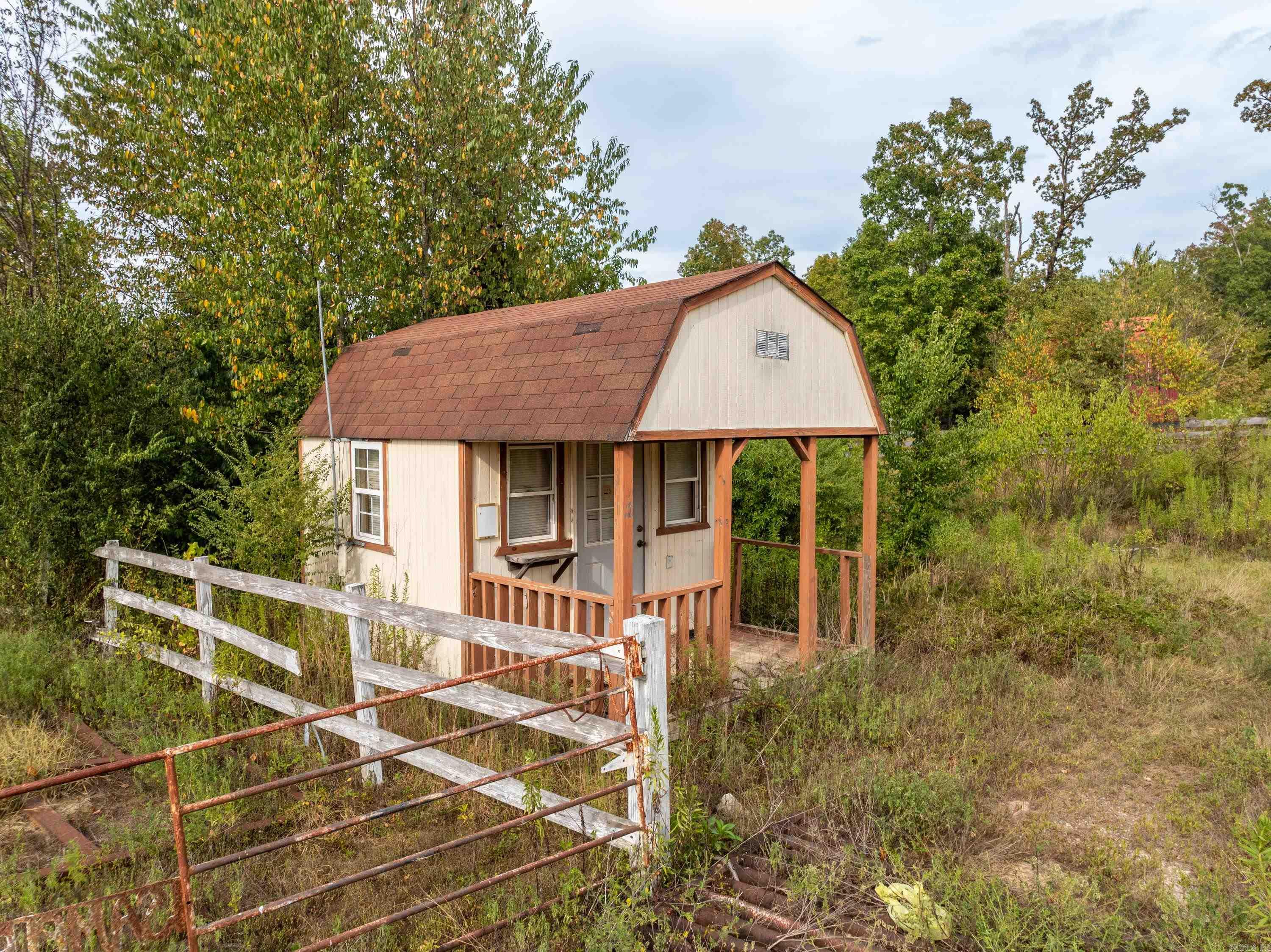 Sulphur Springs - Commercial Sale
