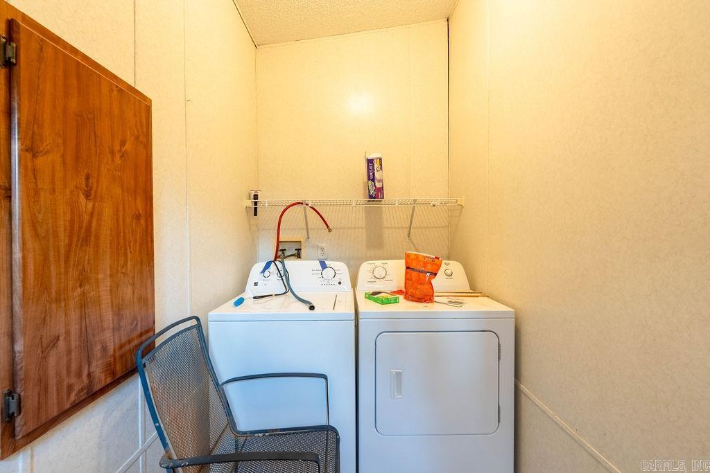 TUMBLING SHOALS RETREAT - Residential