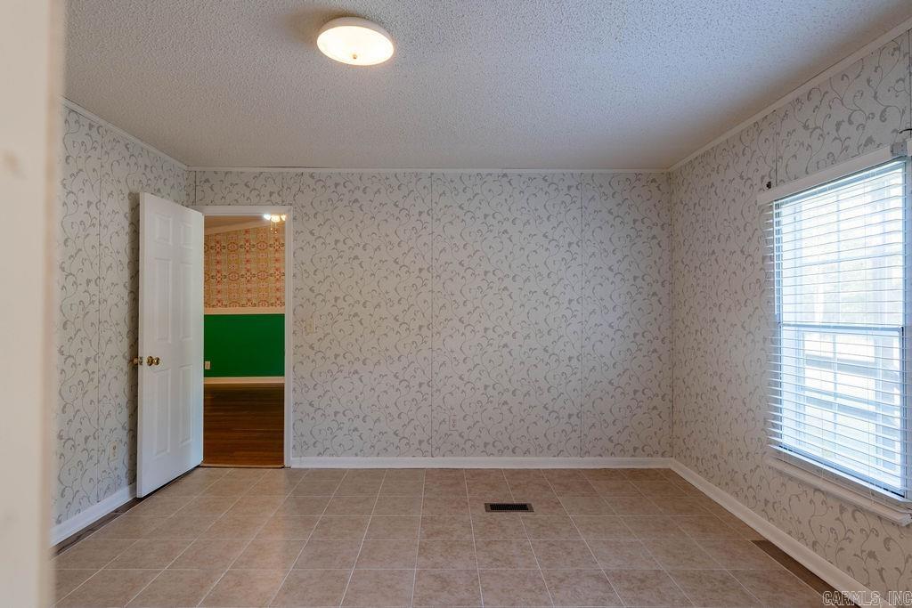 TUMBLING SHOALS RETREAT - Residential