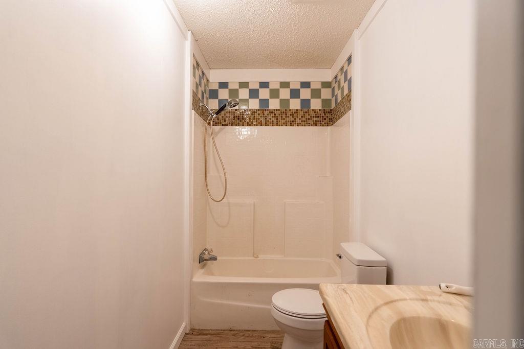 TUMBLING SHOALS RETREAT - Residential