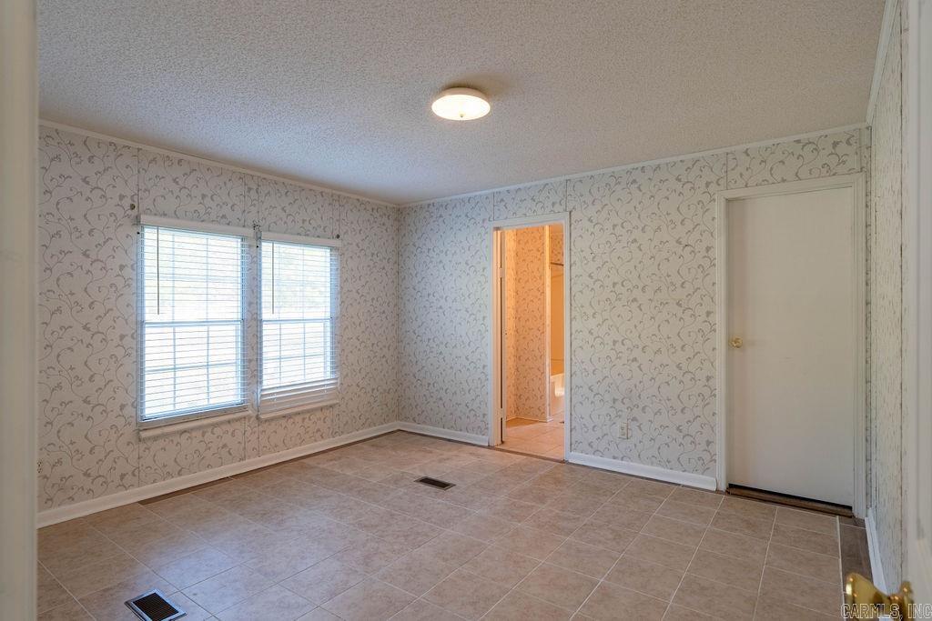 TUMBLING SHOALS RETREAT - Residential