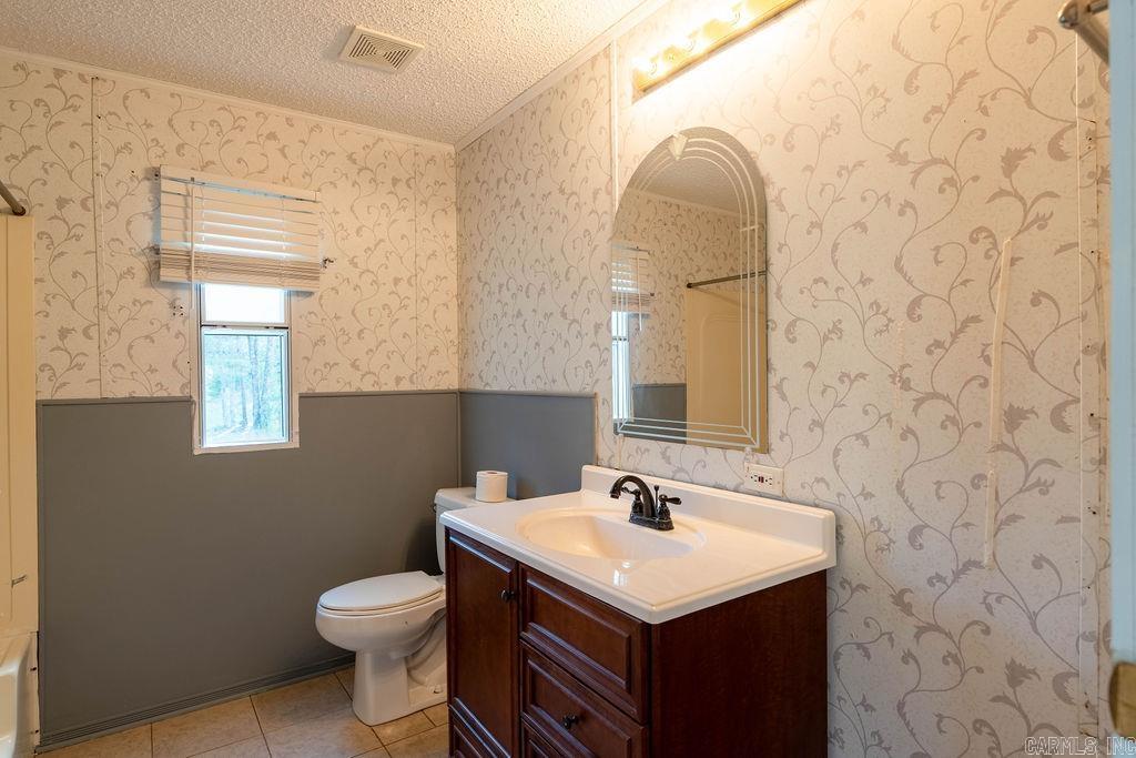 TUMBLING SHOALS RETREAT - Residential