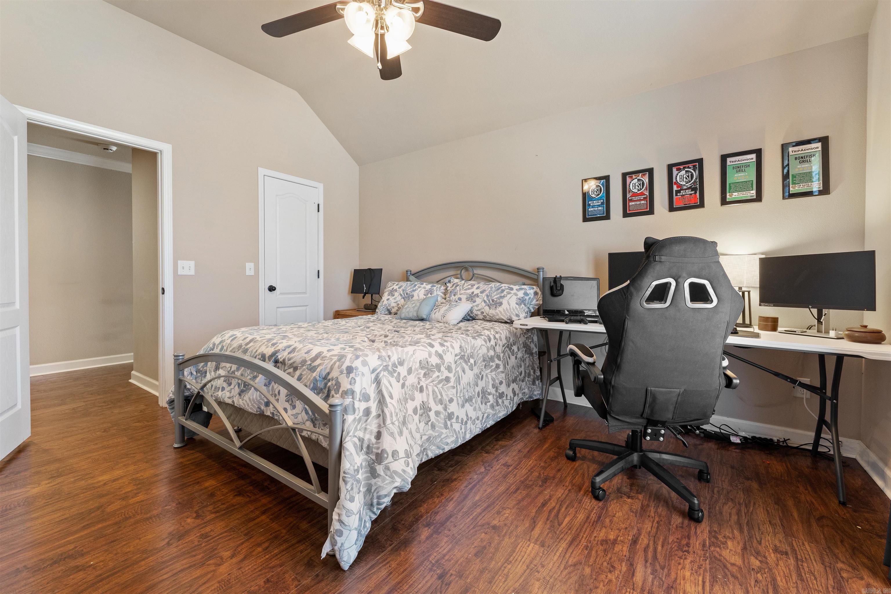 HURRICANE LAKE ESTATES QUAIL VAL - Residential